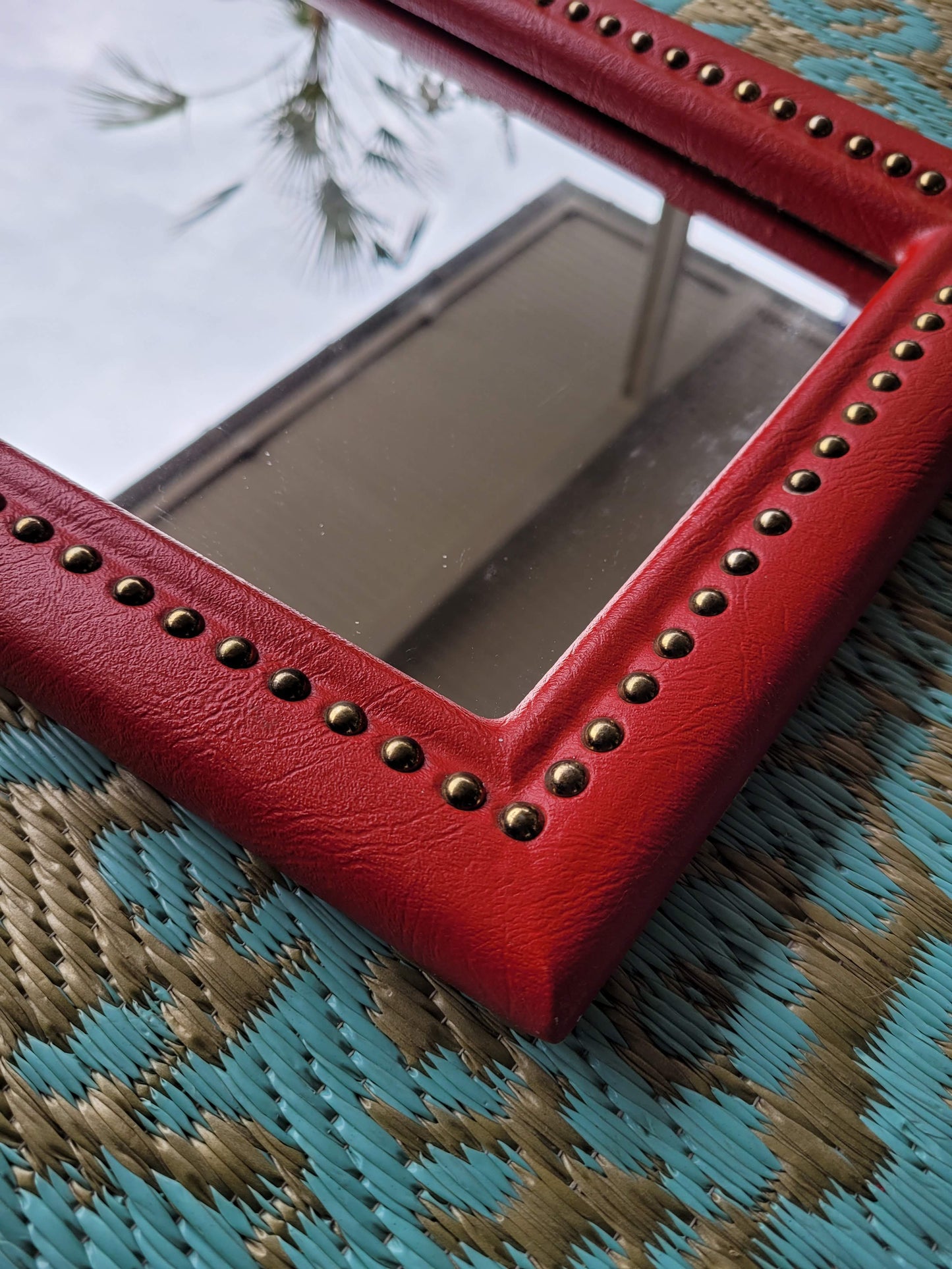 Miroir rétroviseur en simili cuir rouge 1960 - Ref 74