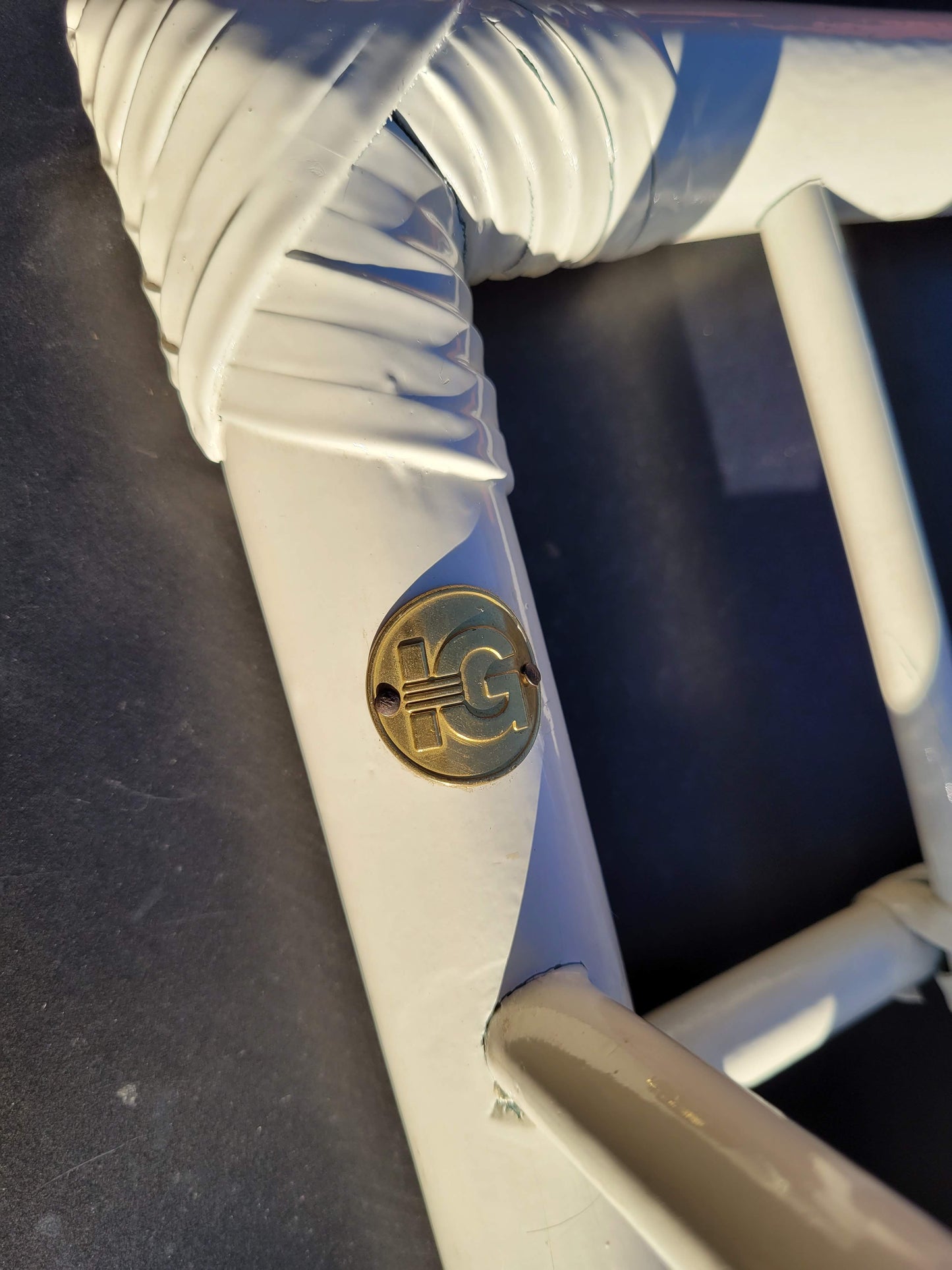 Etagère murale en bambou et rotin vintage - Ref 130