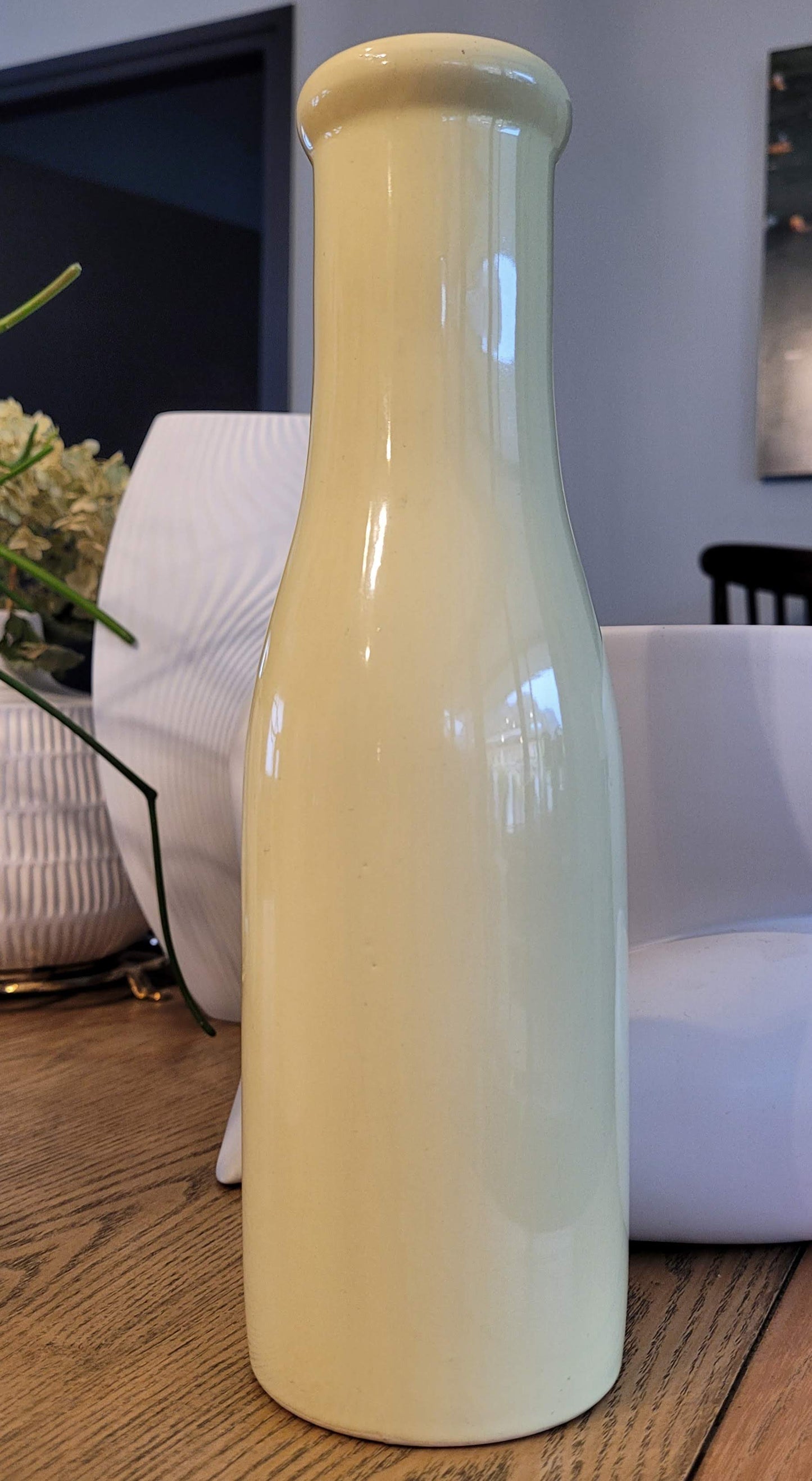 Vase bouteille en céramique jaune - Ref 8