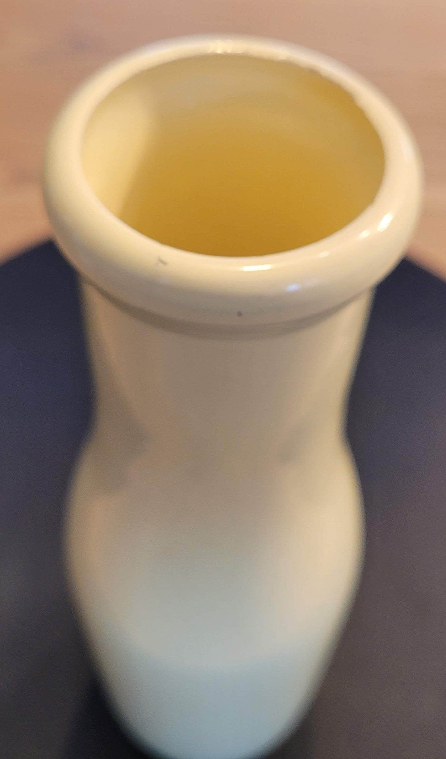 Vase bouteille en céramique jaune - Ref 8