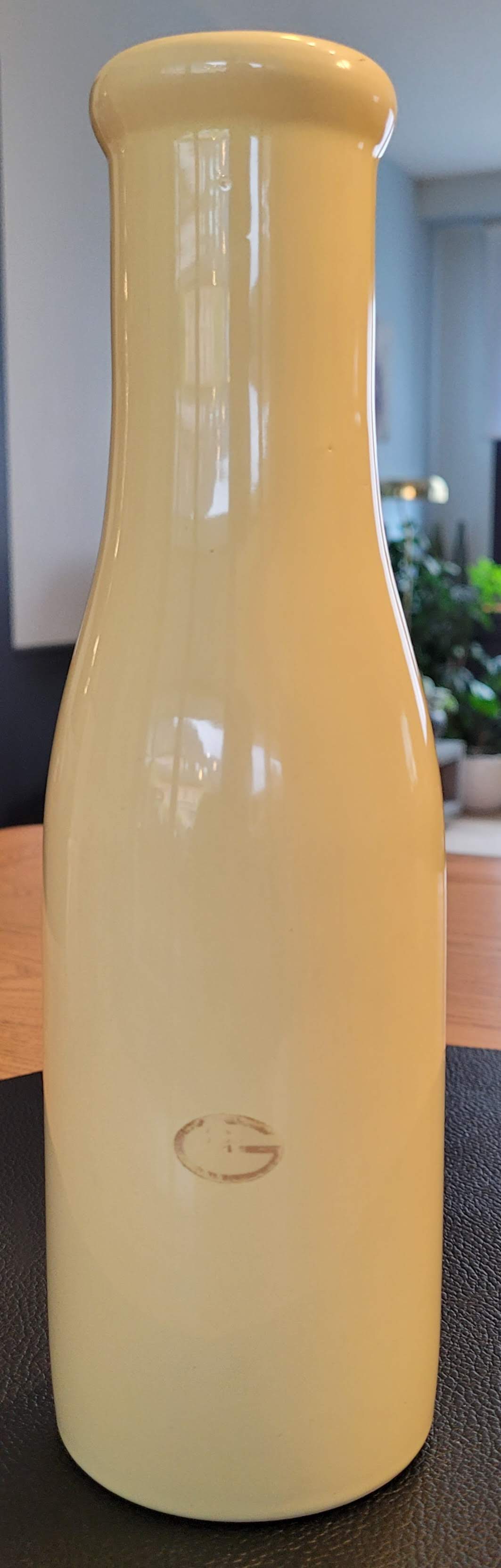 Vase bouteille en céramique jaune - Ref 8