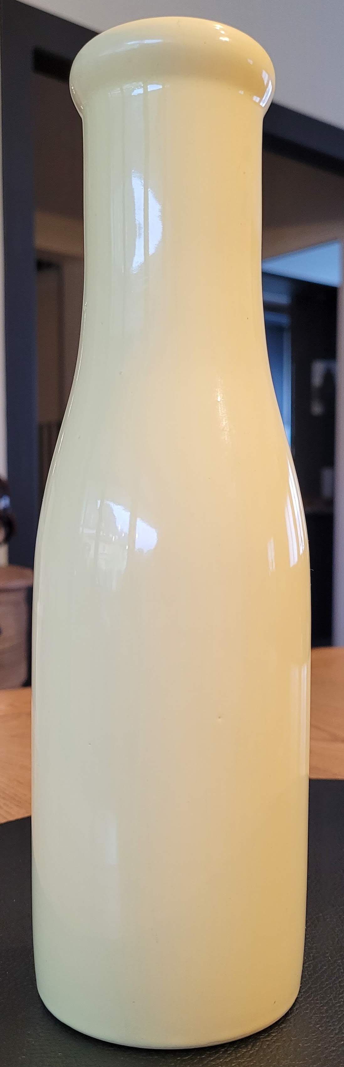 Vase bouteille en céramique jaune - Ref 8