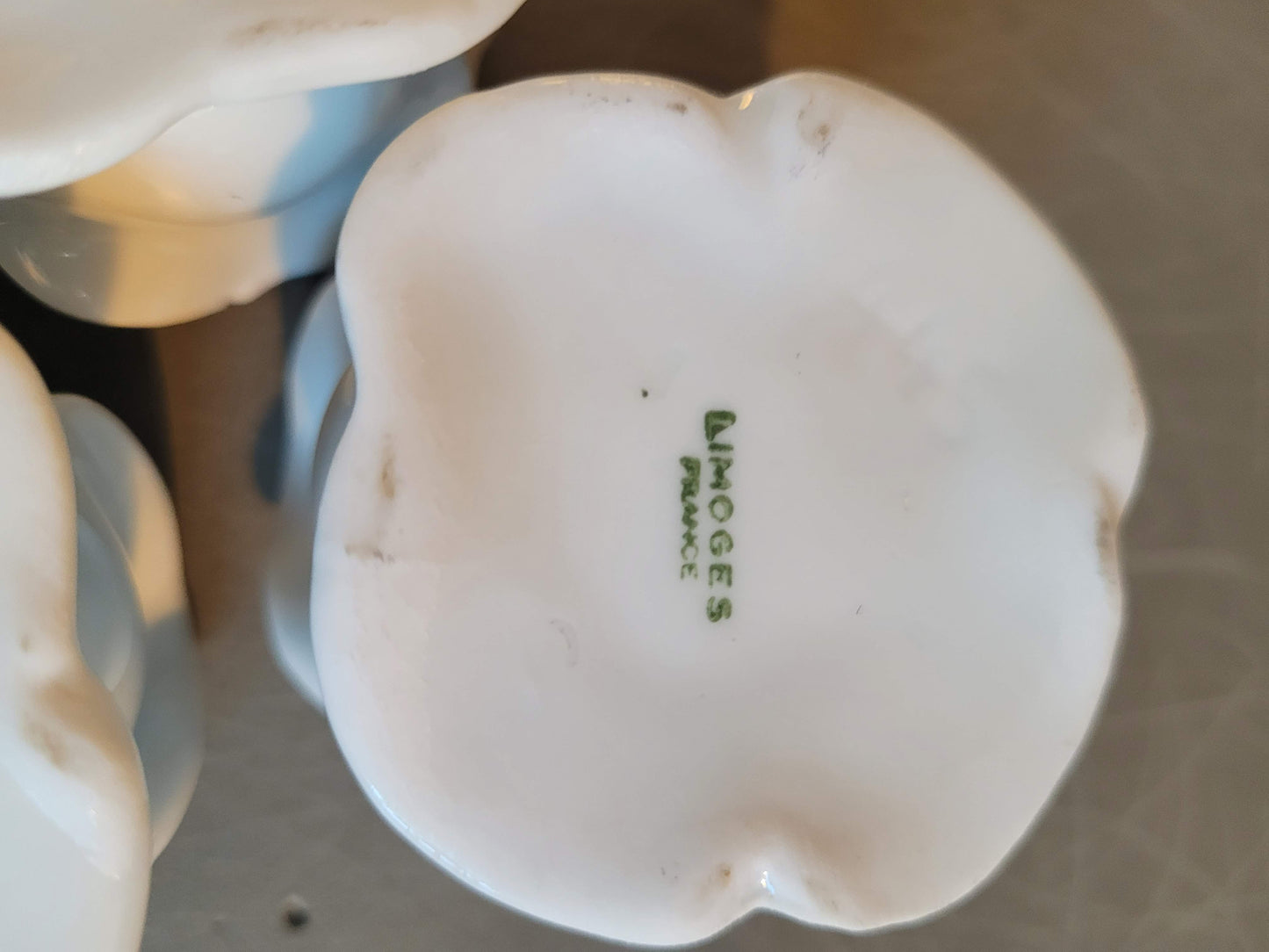 Trio de bougeoirs en porcelaine de Limoges - ref 213