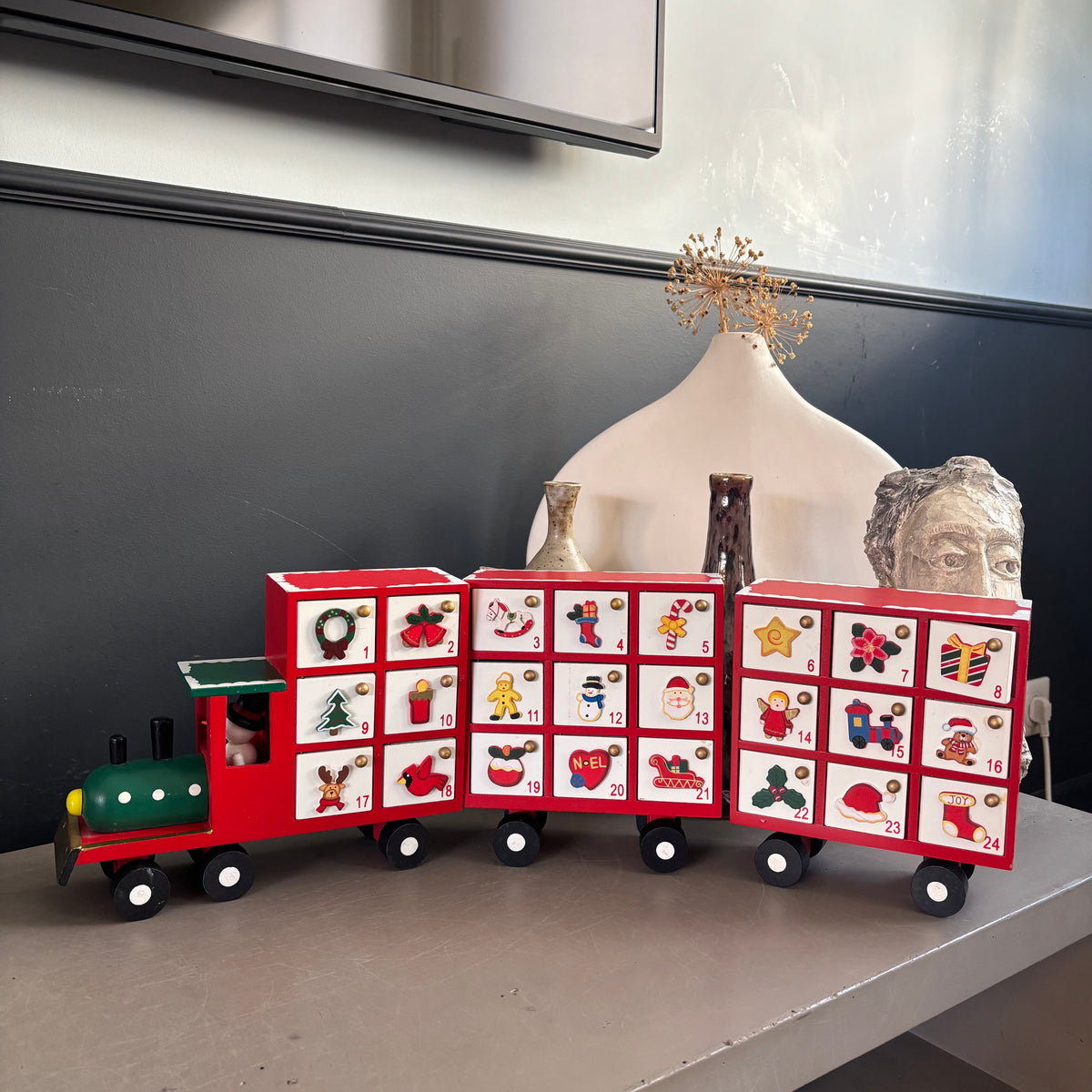 Train en bois calendrier de l’avent - Perpétuel - Ref 1376