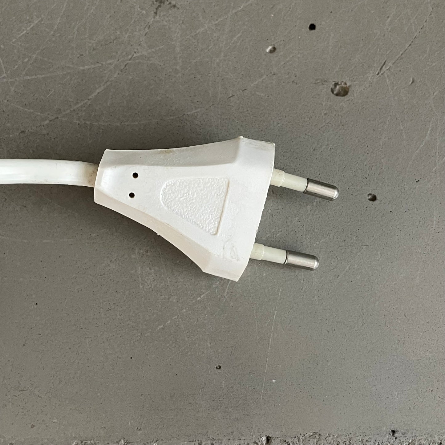 Paire de lampes vintage abat-jour fil tendu - Ref 1087