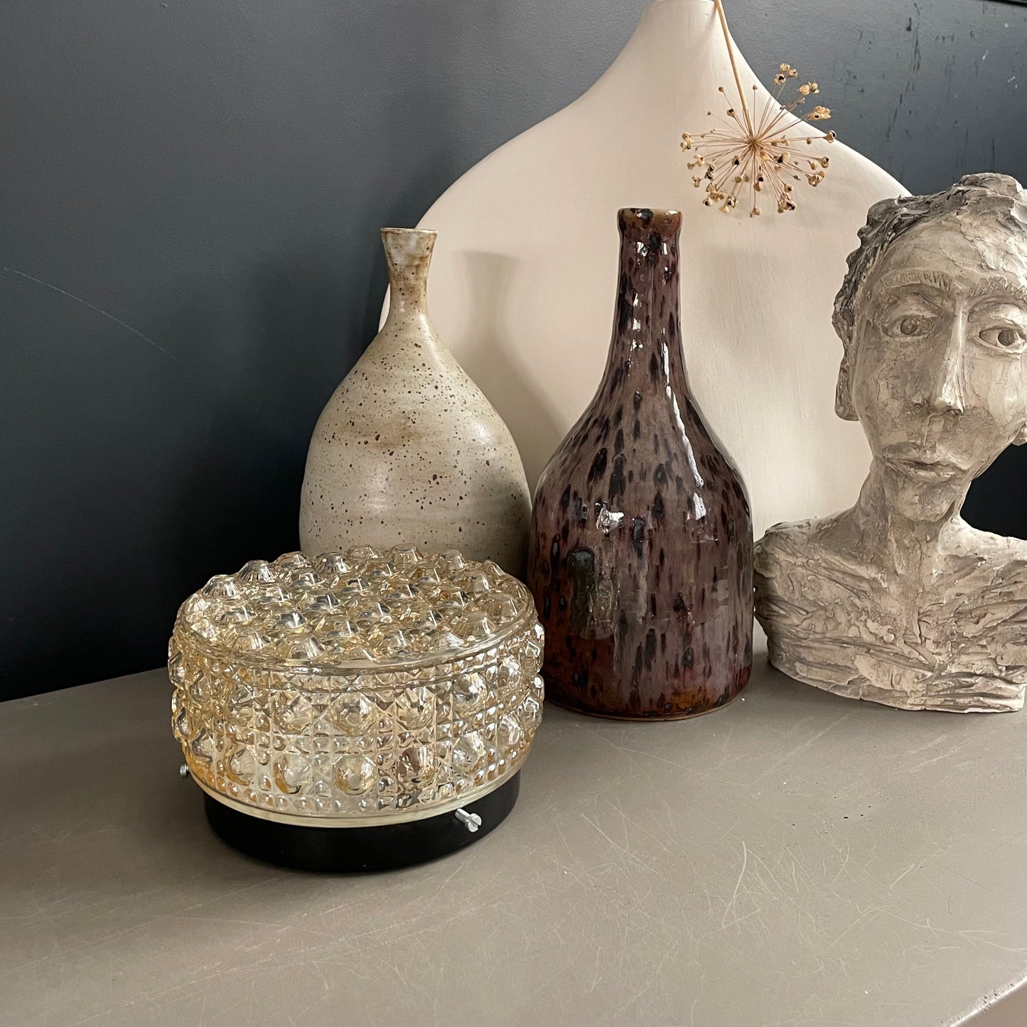 Plafonnier ou applique en verre moulé ambré - Ref 1180