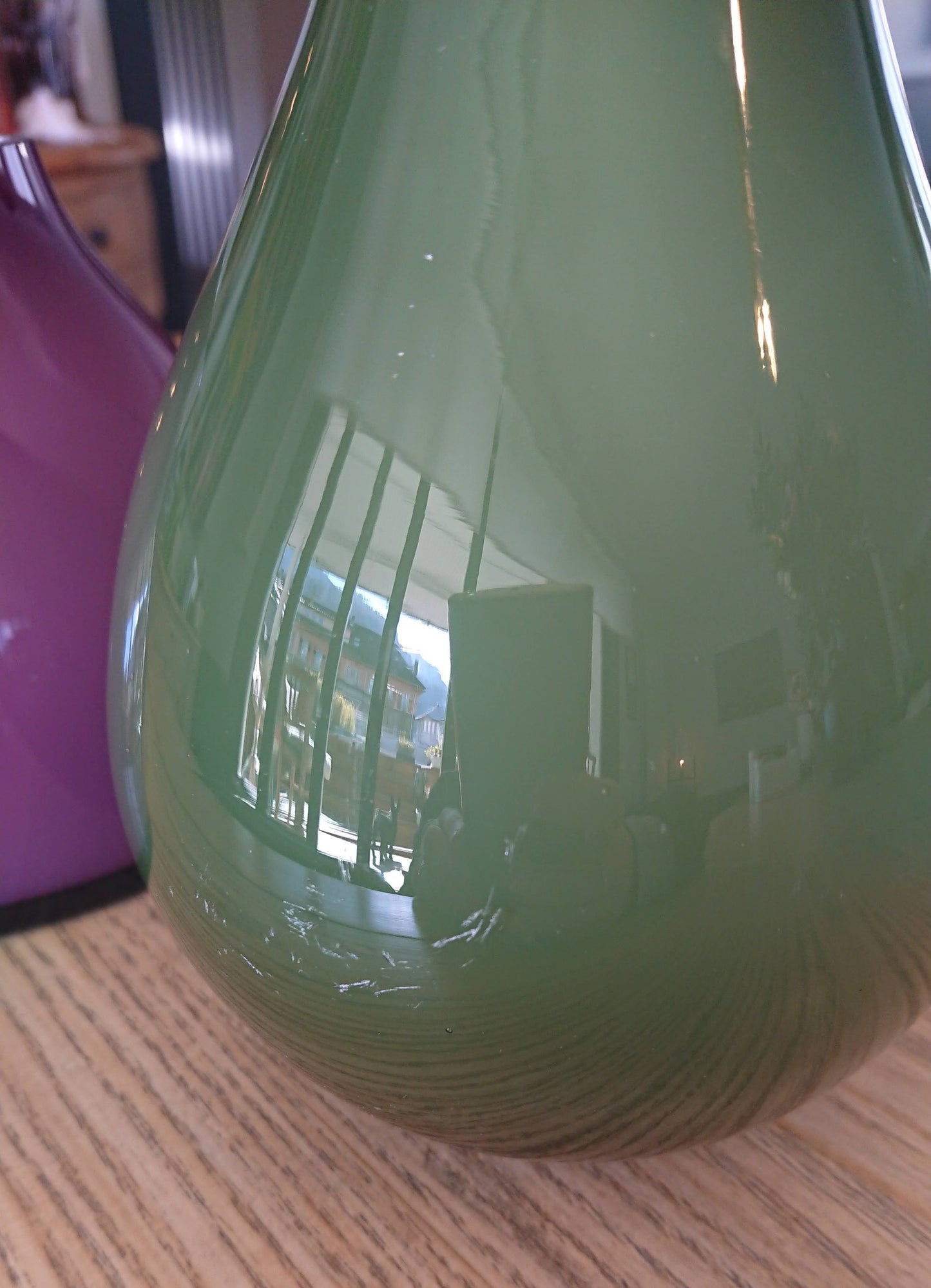 Paire de vases en verre double couche