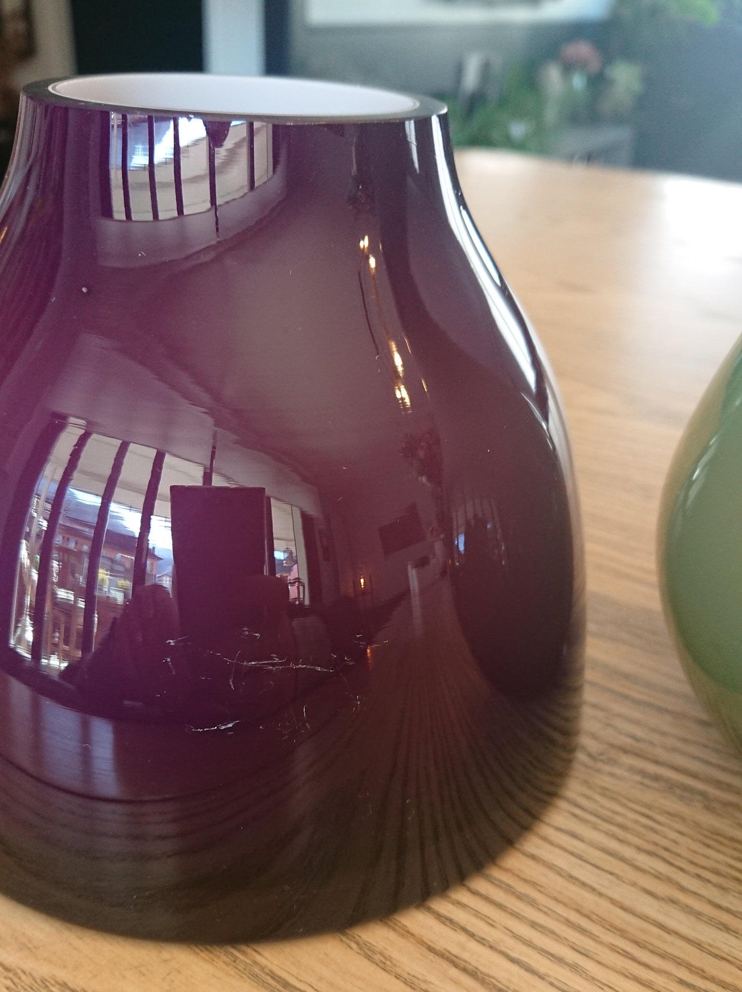 Paire de vases en verre double couche