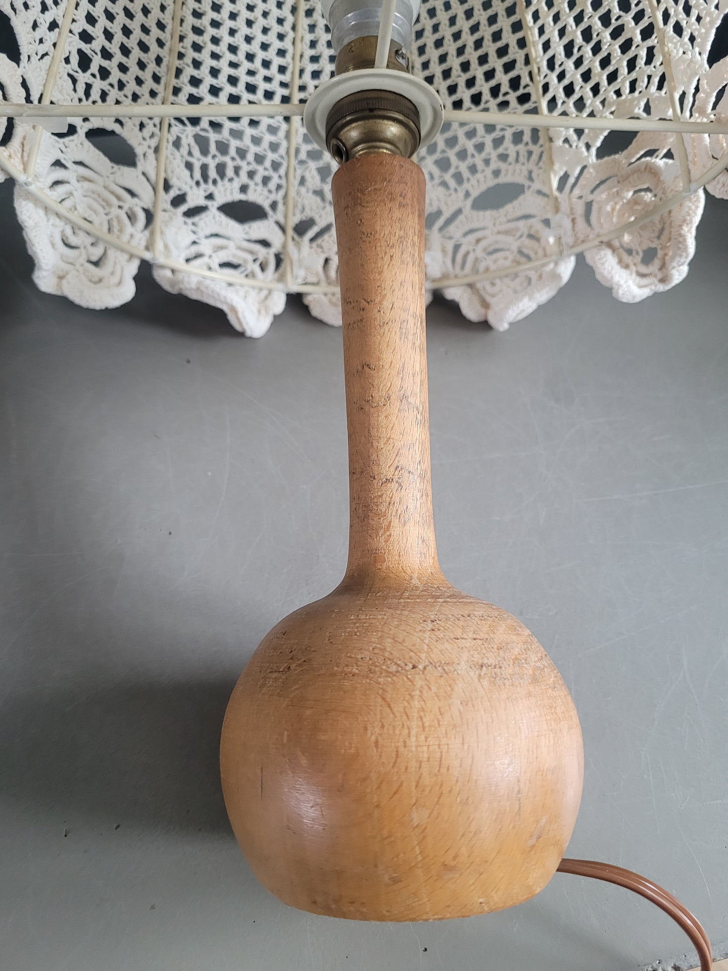 Lampe de chevet avec abat-jour en crochet - Ref 677