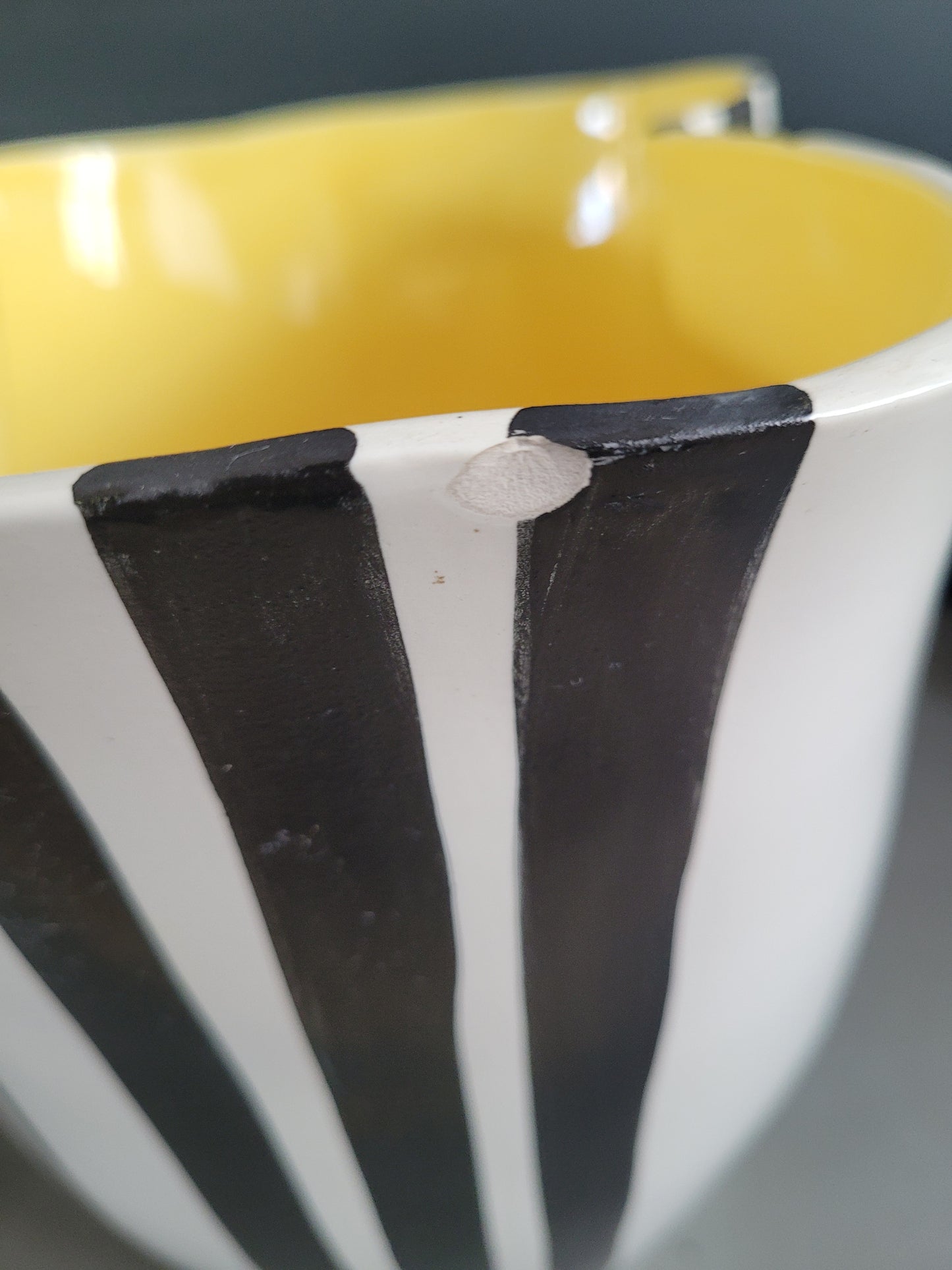 Grand vase à rayures Revernay, 1950 - Ref 437