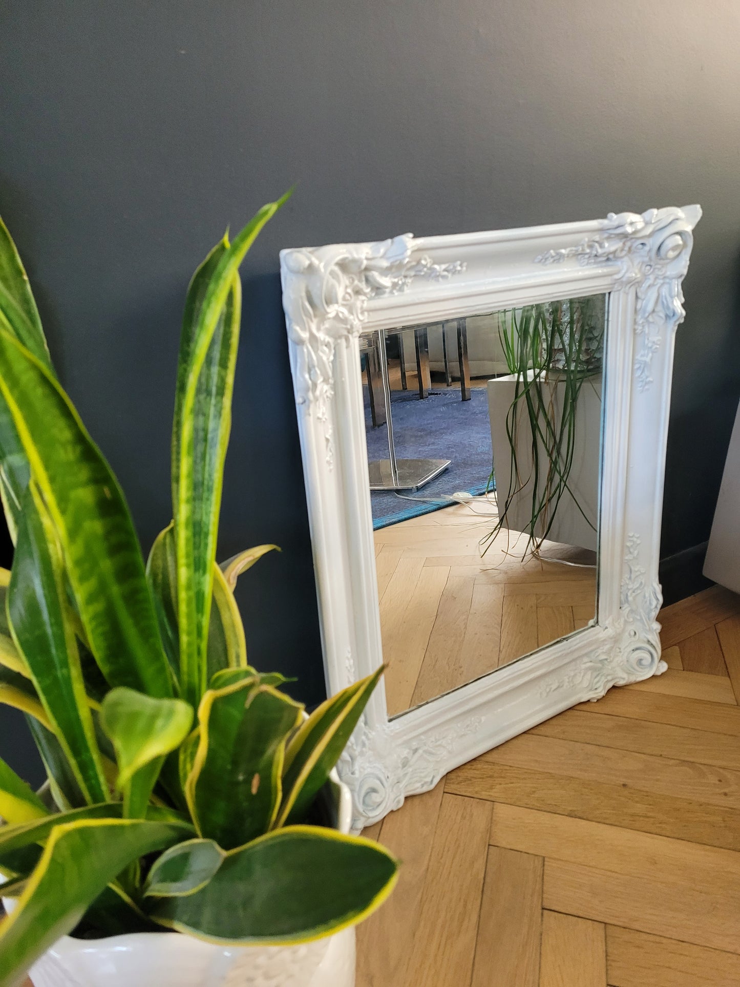 Miroir ancien avec cadre en bois peint - Ref 114