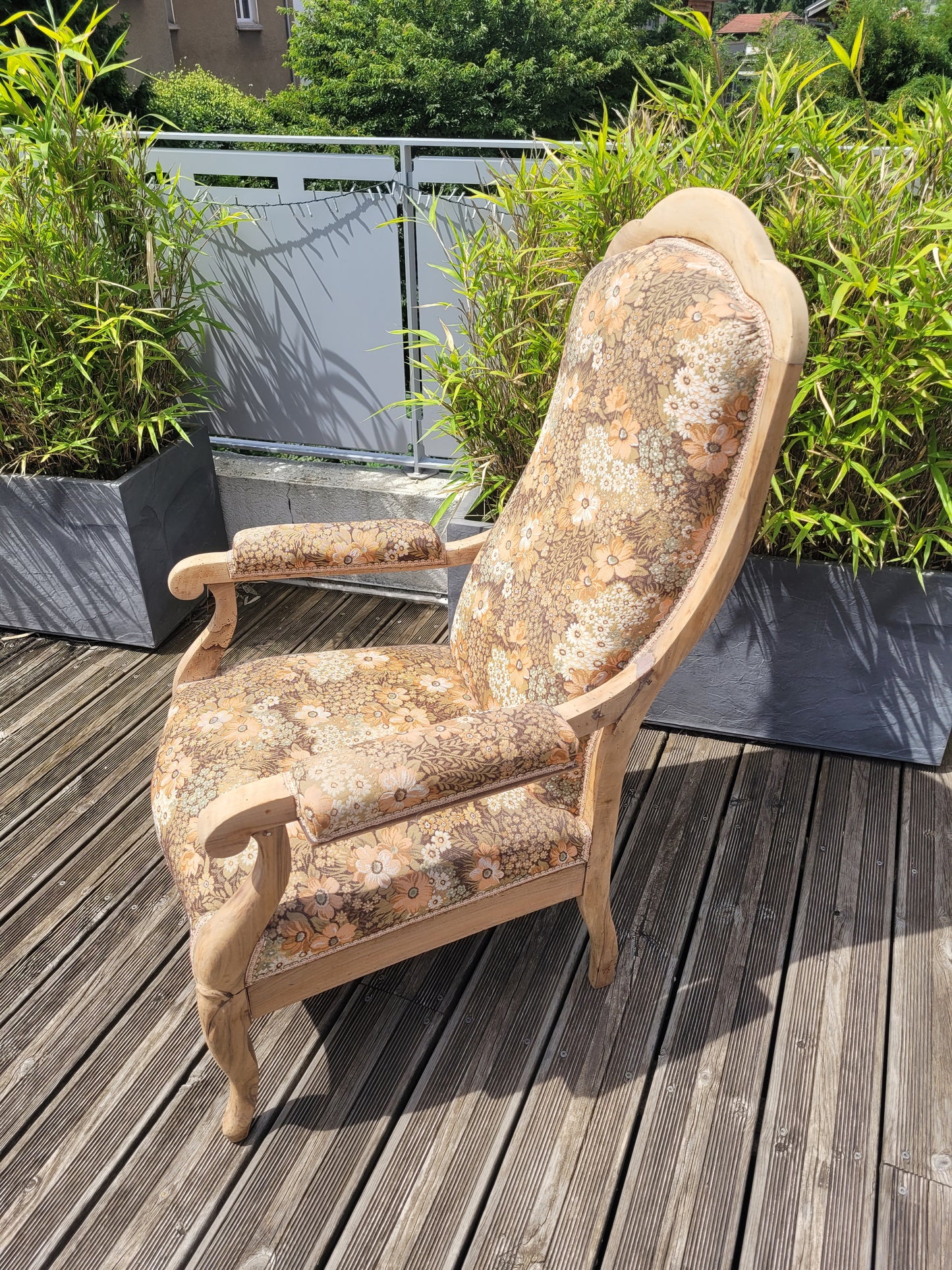Fauteuil Voltaire ancien rénové- Ref 467