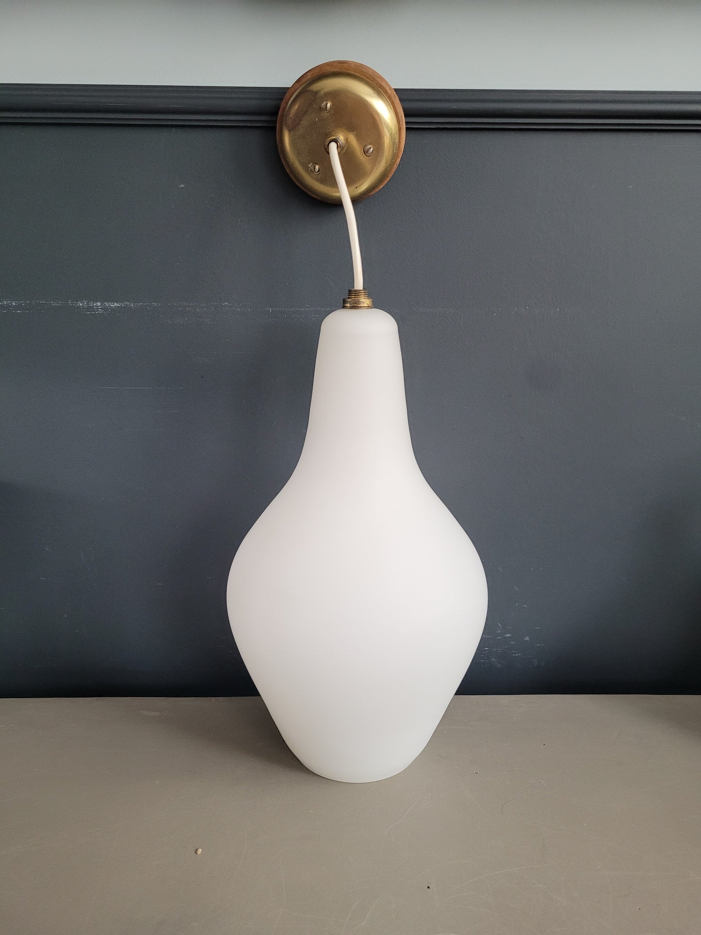 Suspension opaline poire vintage- Ref 457