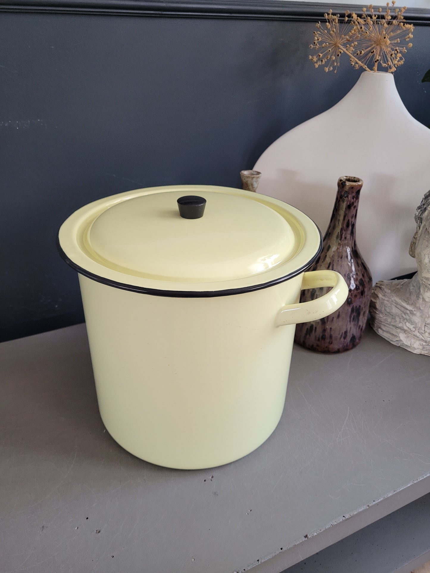 Faitout en tôle émaillée jaune - Ref 1013