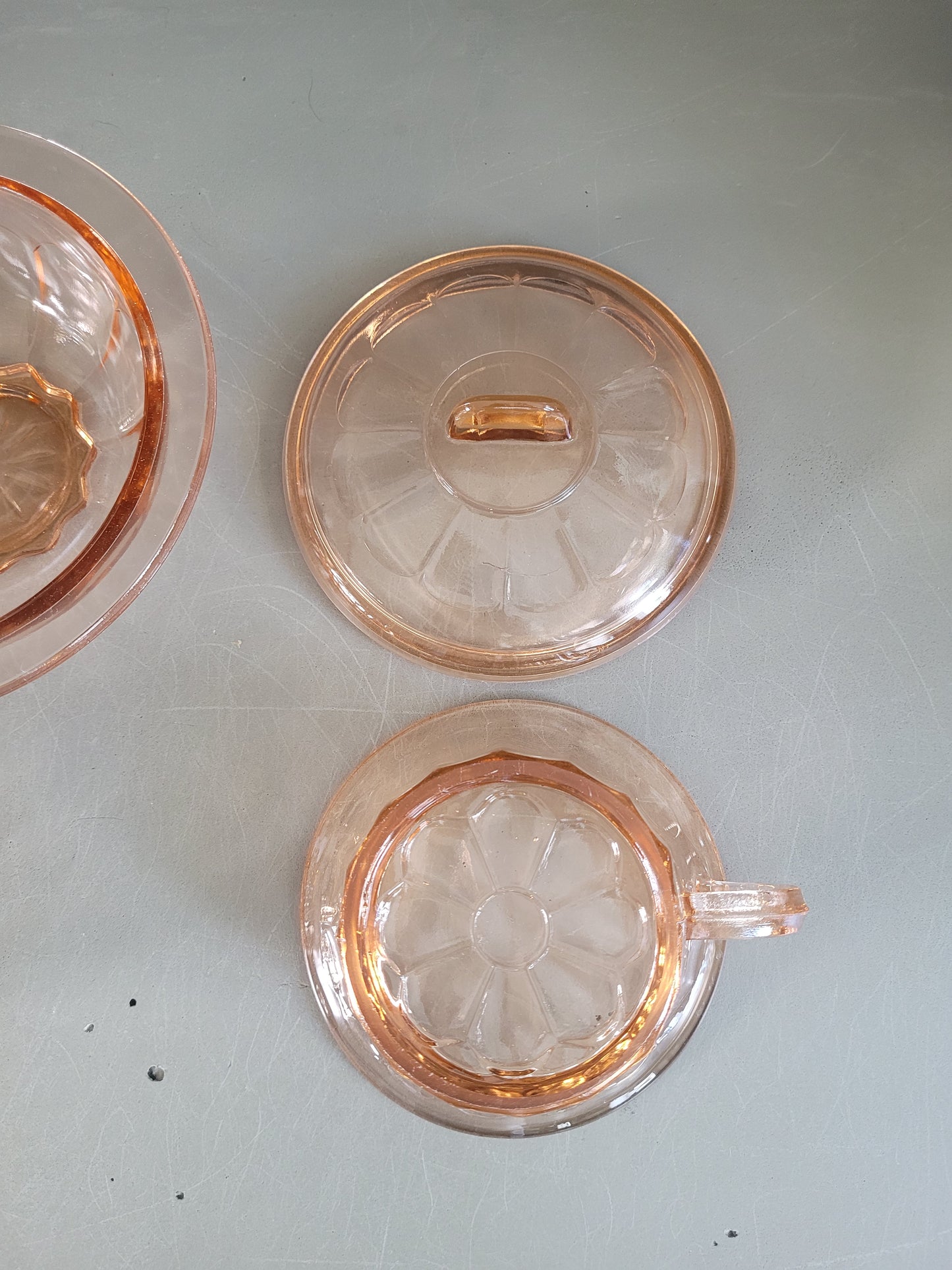 Ensemble 2 tasses + sucrier en verre rose - Ref 522