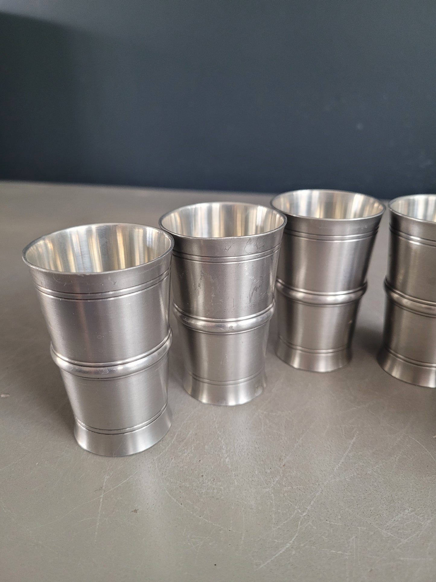 Lot de 6 gobelets Baehler en étain fin - Ref 504
