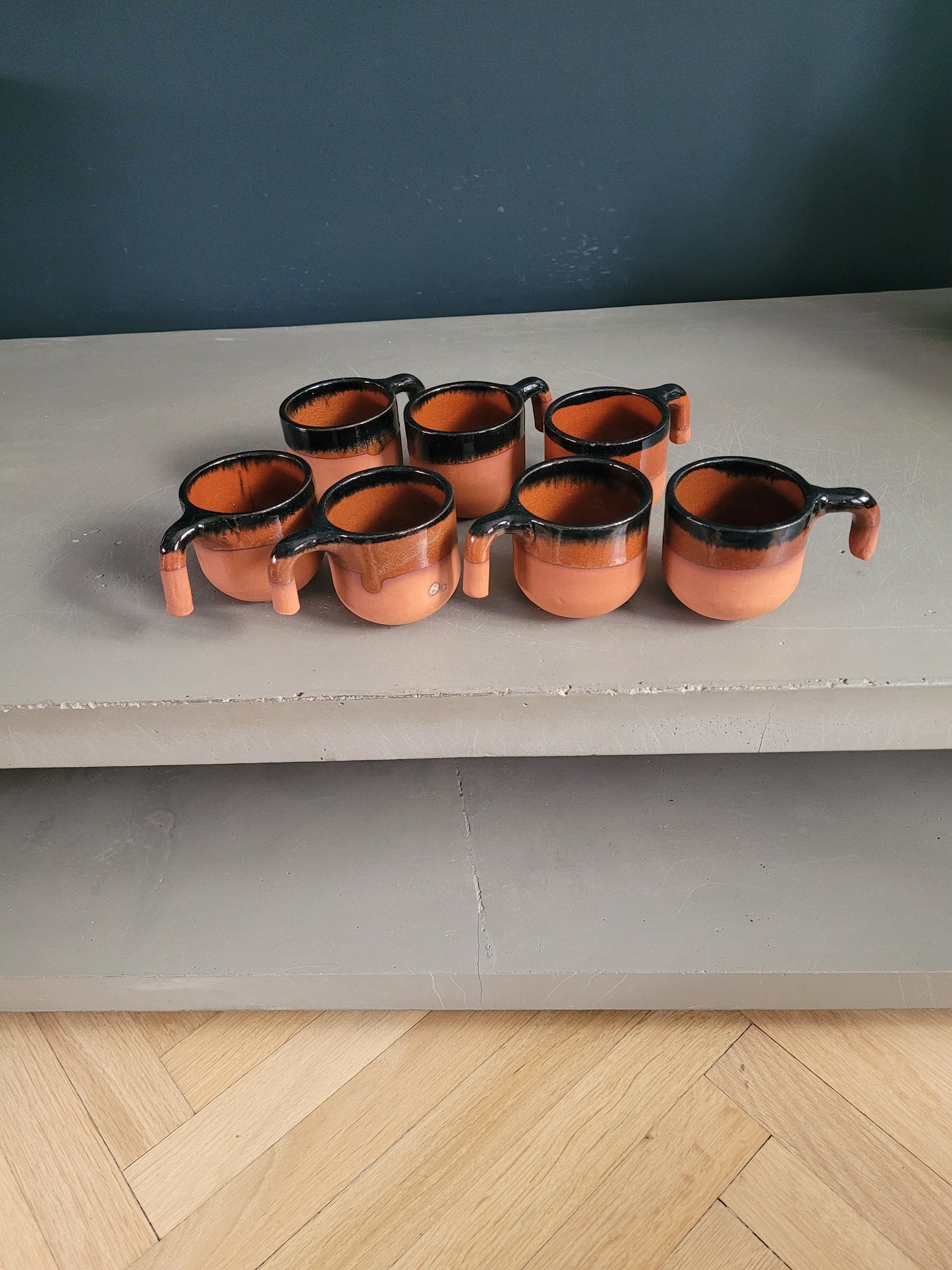 Lot de 7 tasses à café en terre cuite émaillée- Ref 520