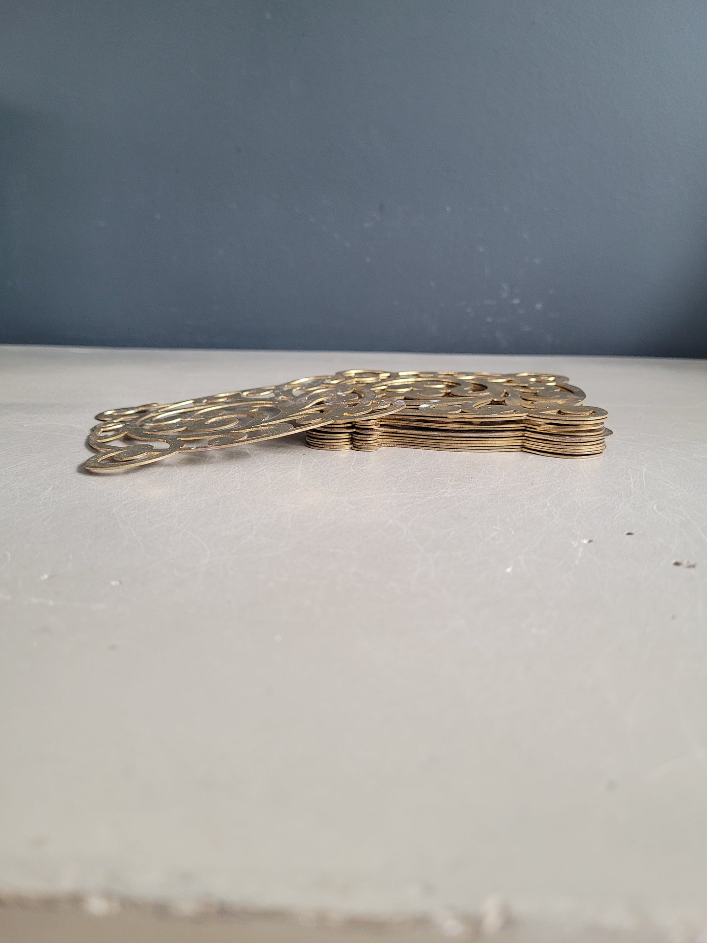 Lot de 12 sous-verres en laiton - Ref 369