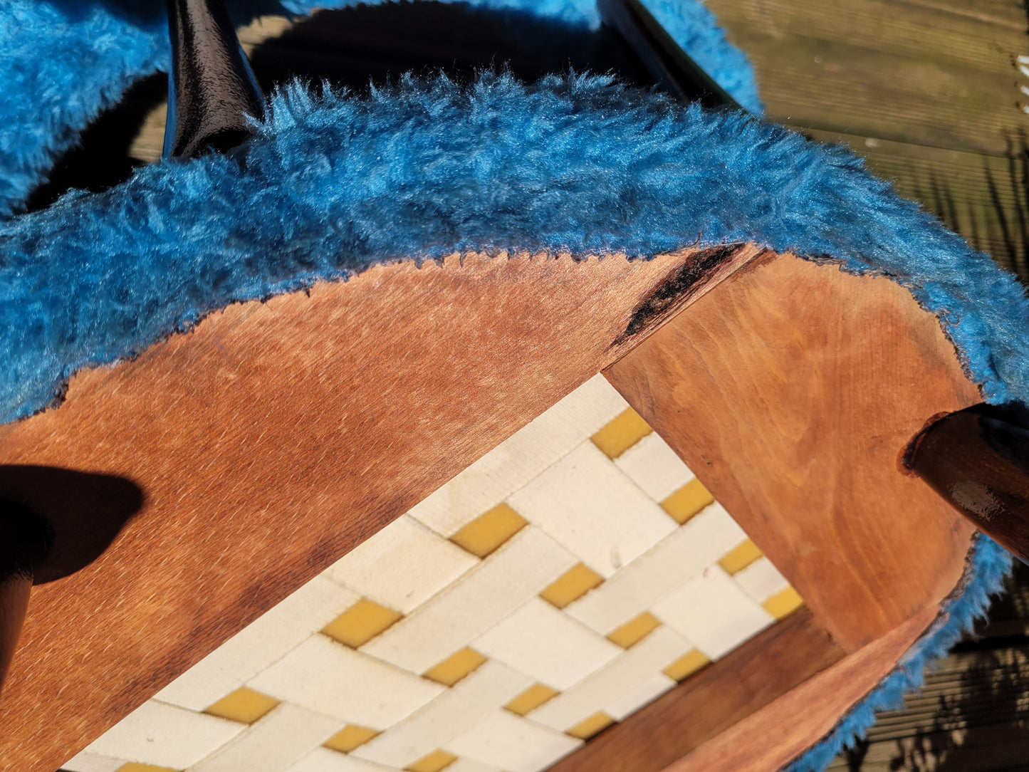 Chaise moumoute bleue vintage - Ref 551