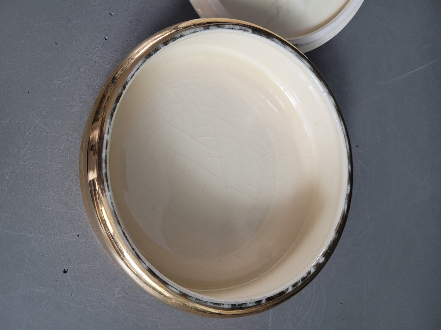 Bonbonnière en céramique d'art de Viroflay - Ref 544