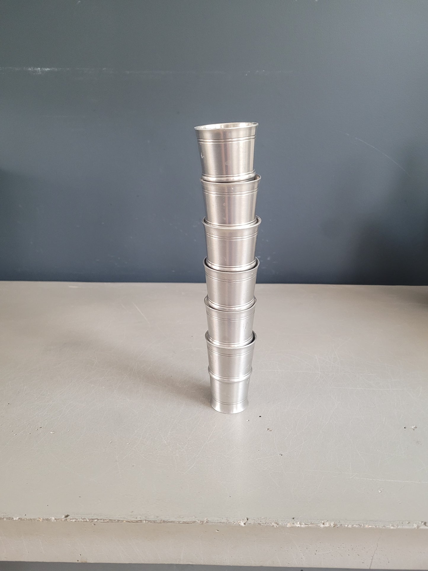 Lot de 6 gobelets Baehler en étain fin - Ref 504