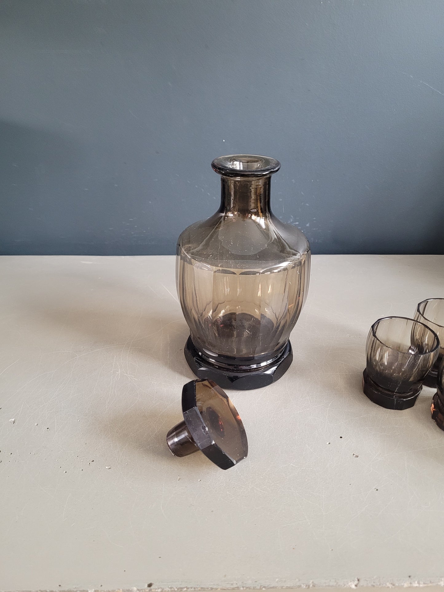 Service à liqueur en verre fumé - Ref 643