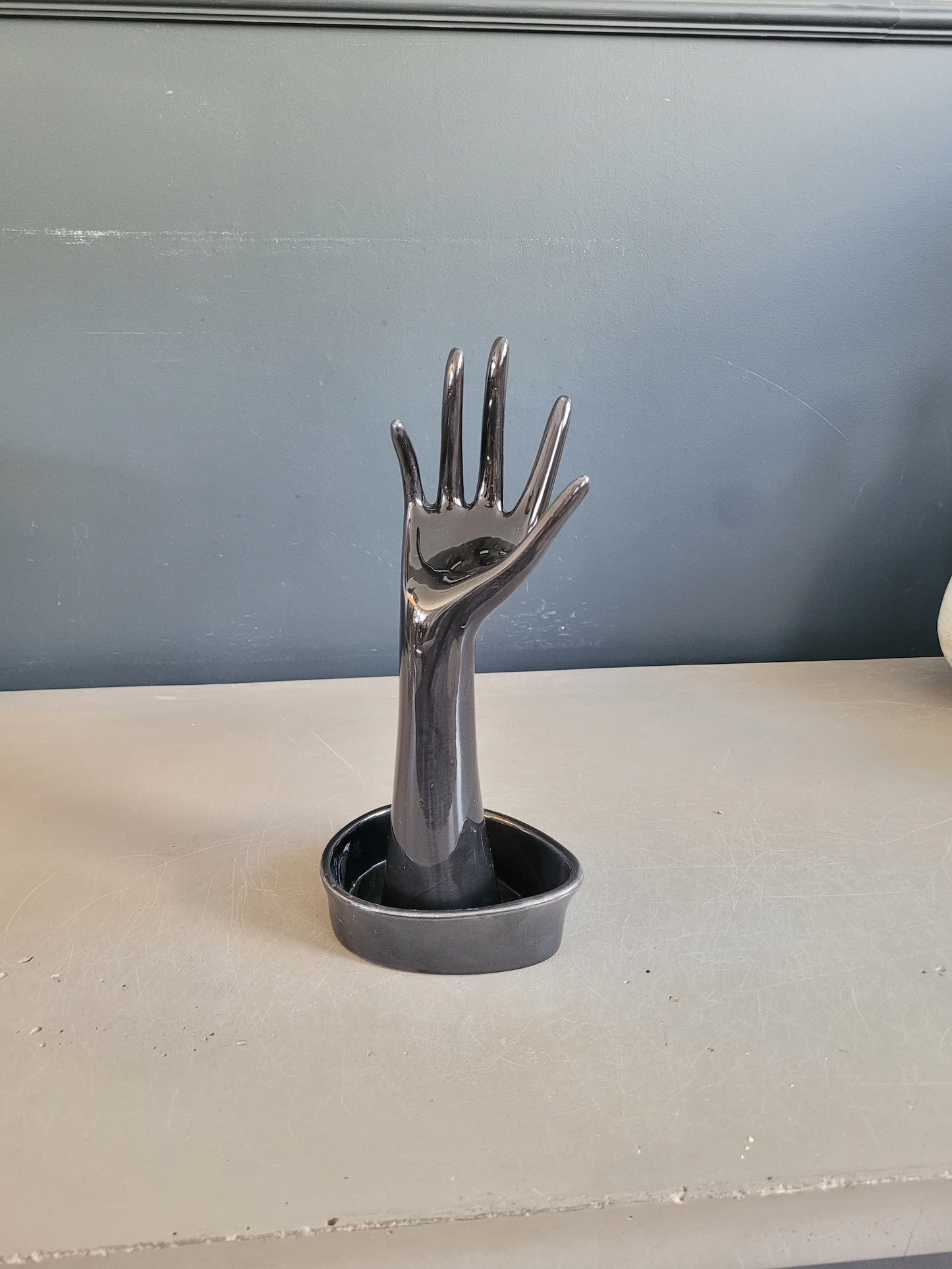 Baguier main vide-poche en porcelaine - Ref 645