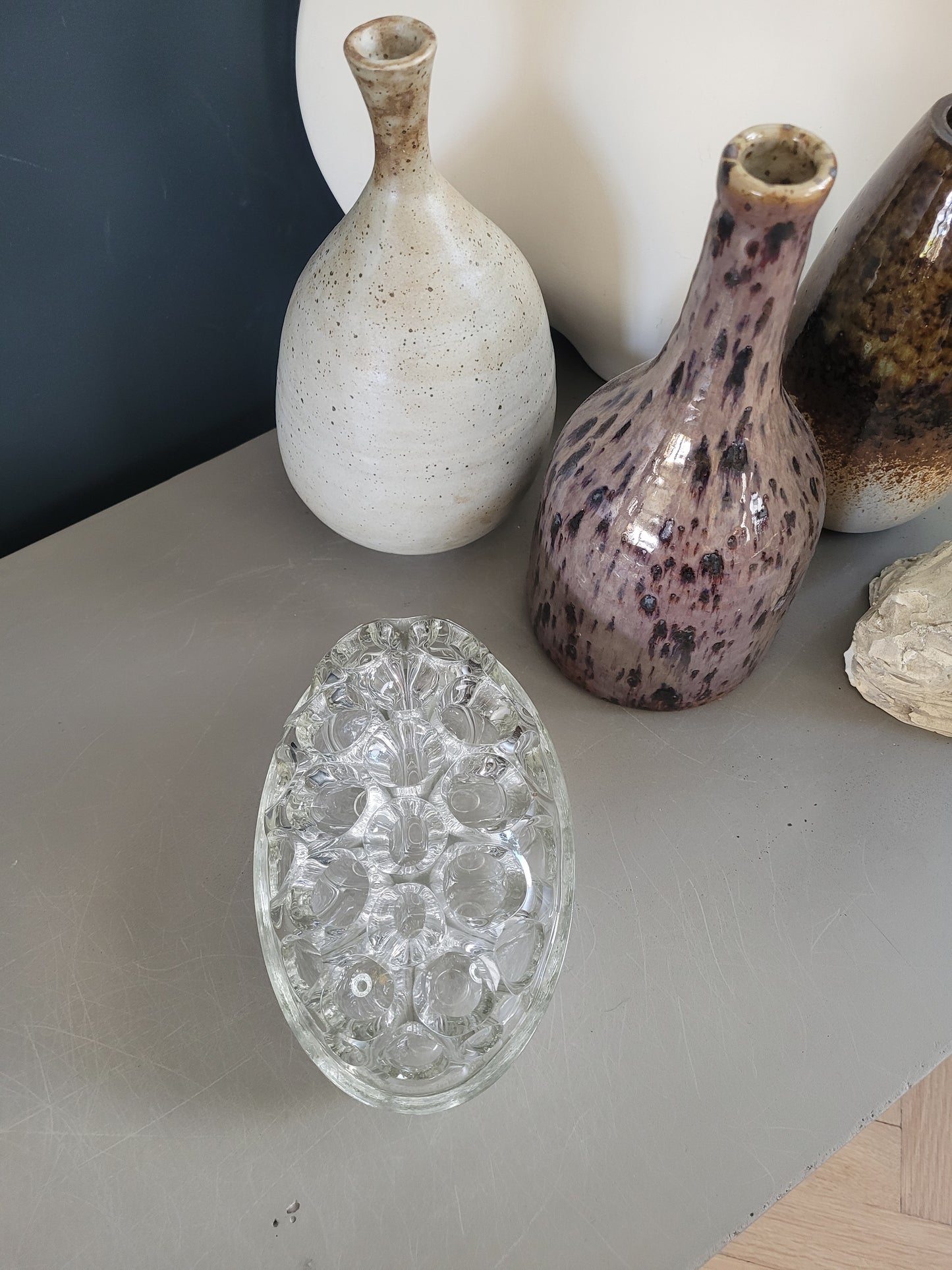 Pique-fleurs en verre moulé grand modèle- Ref 597