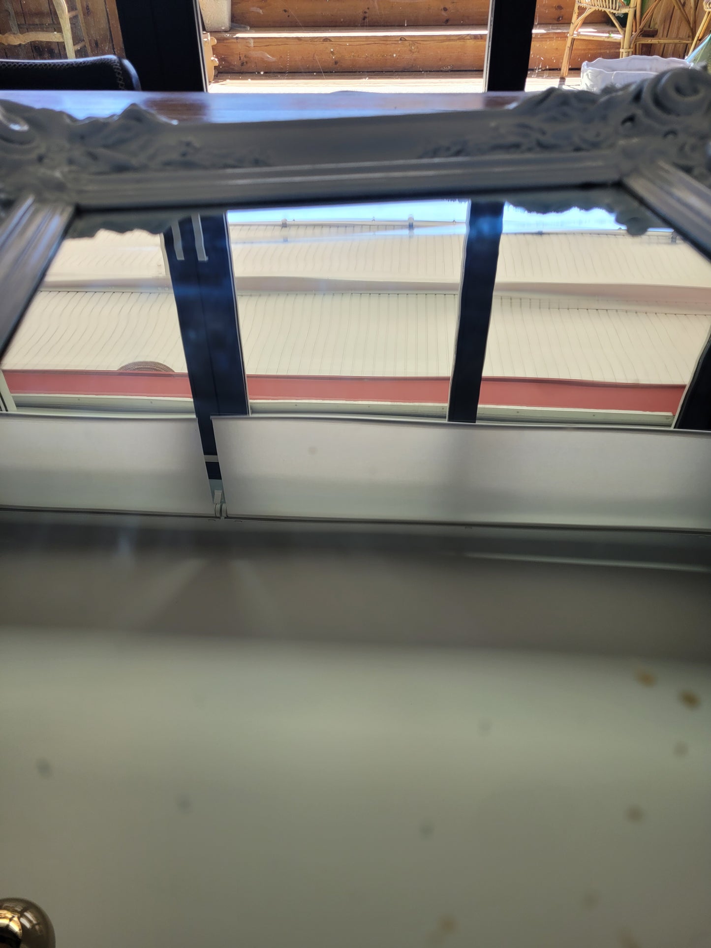 Miroir ancien avec cadre en bois peint - Ref 114