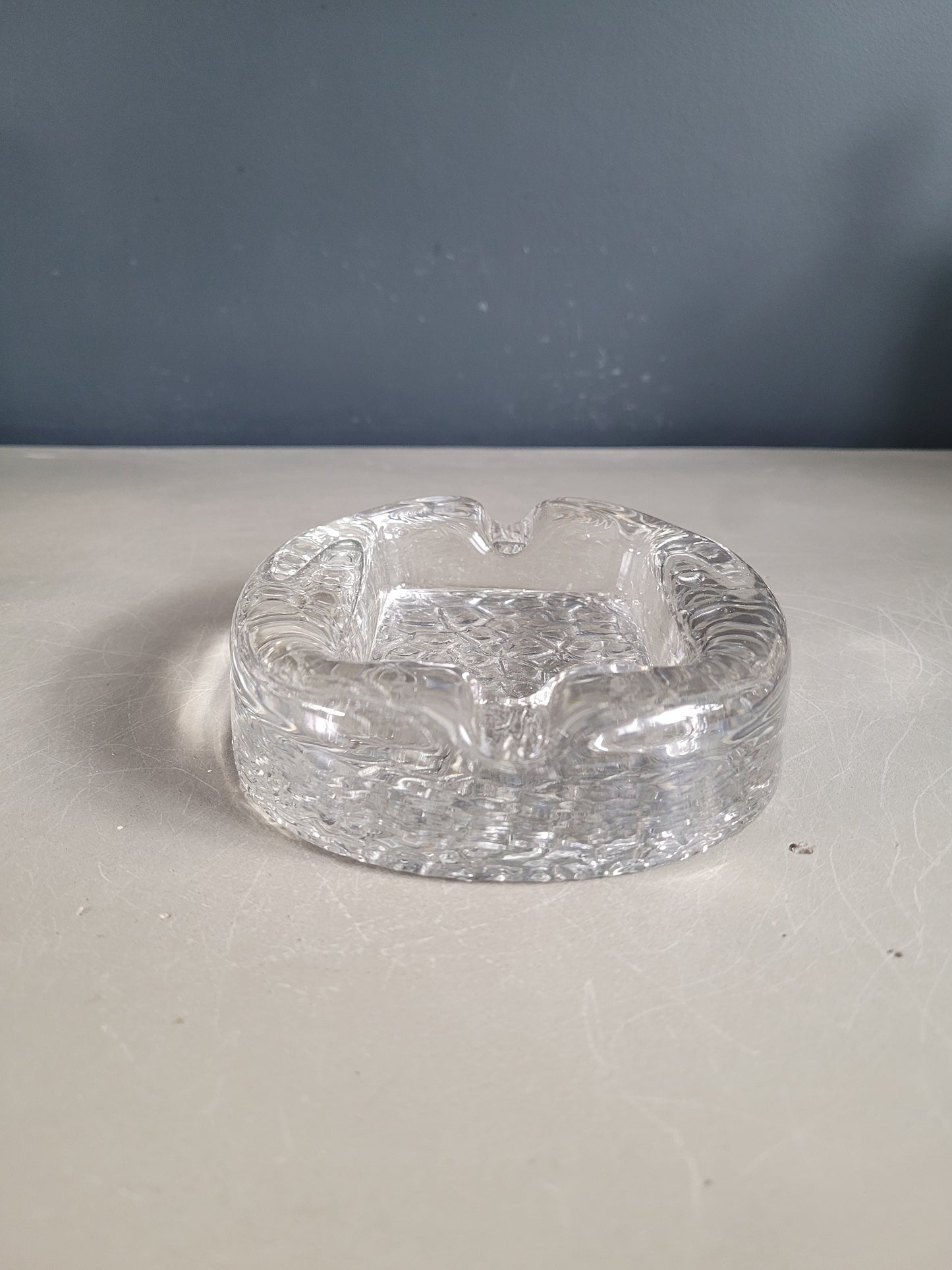 Cendrier en verre Kosta Boda, 1970, Suède- Ref 472