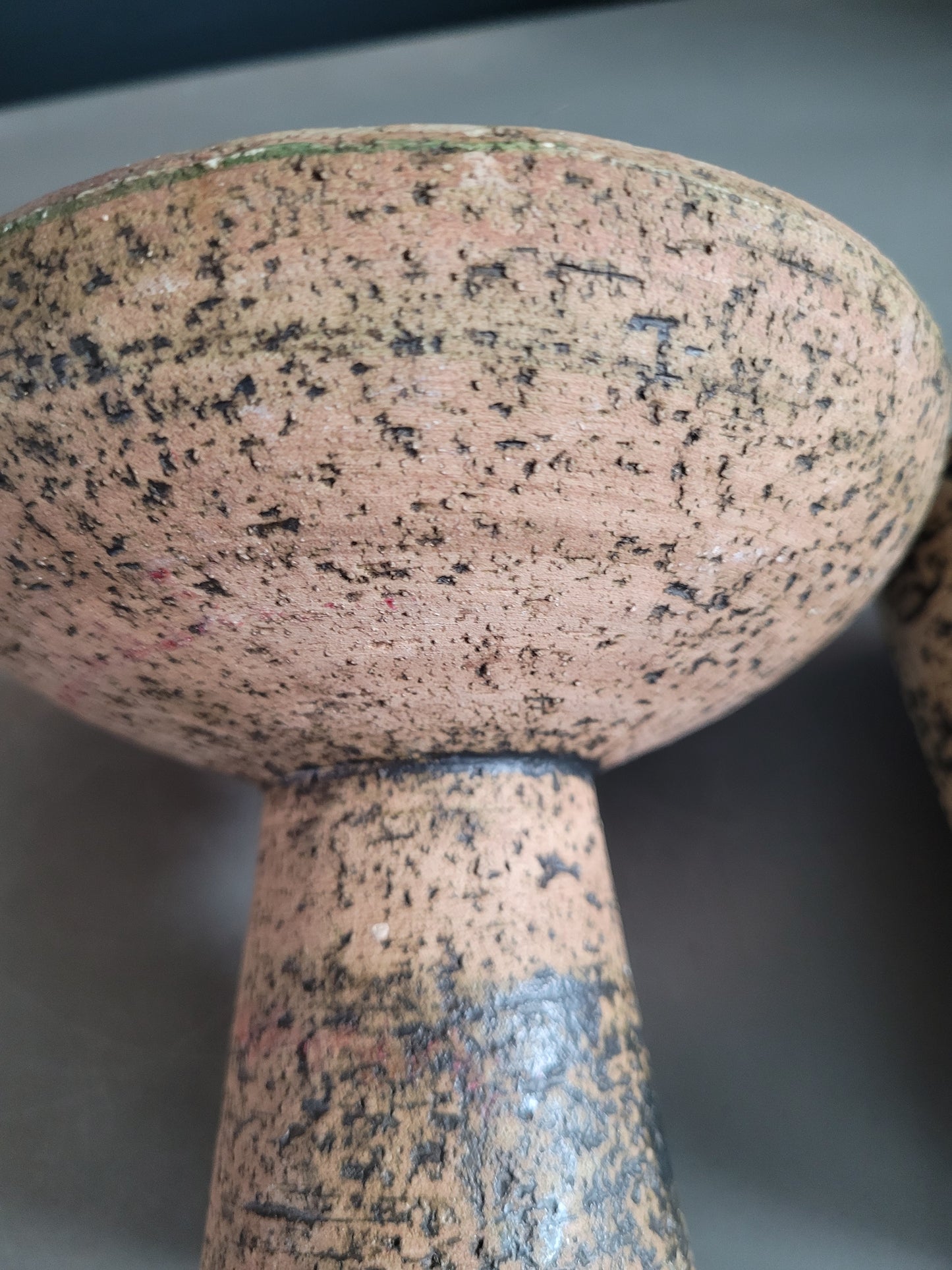 Ensemble vase + bougeoir en céramique brutaliste - Ref 894