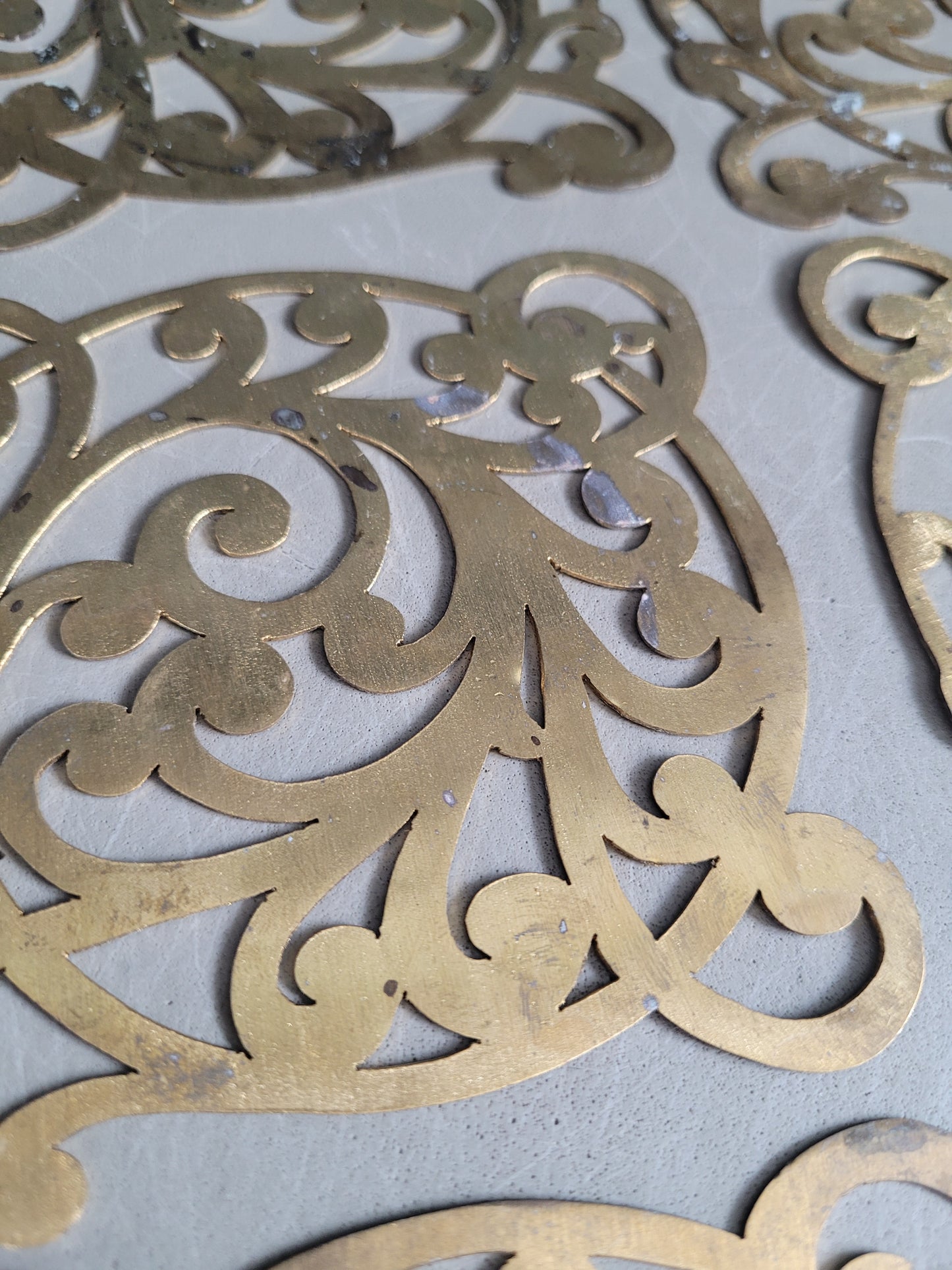 Lot de 12 sous-verres en laiton - Ref 369