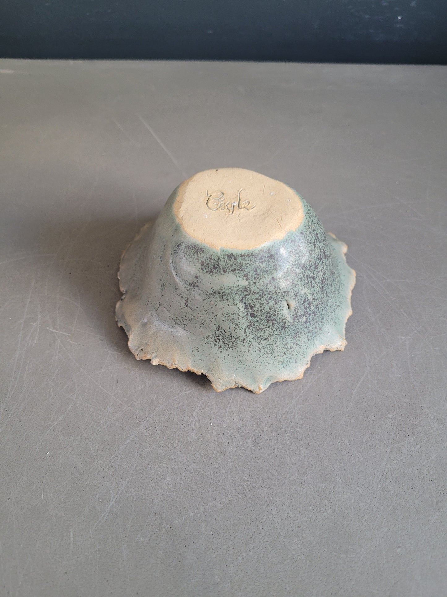 Coupelle en céramique signée- Ref 675