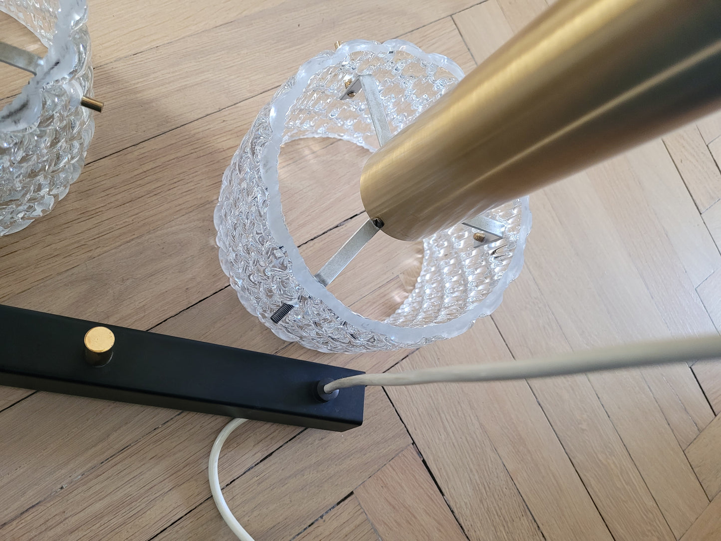 Lustre 3 feux suspension cascade vintage en verre moulé et laiton - Ref 307