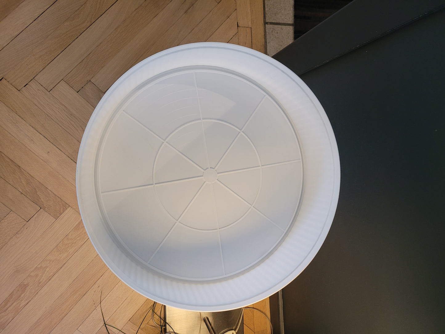 Table d'appoint / coffre Nutella - Ref 627