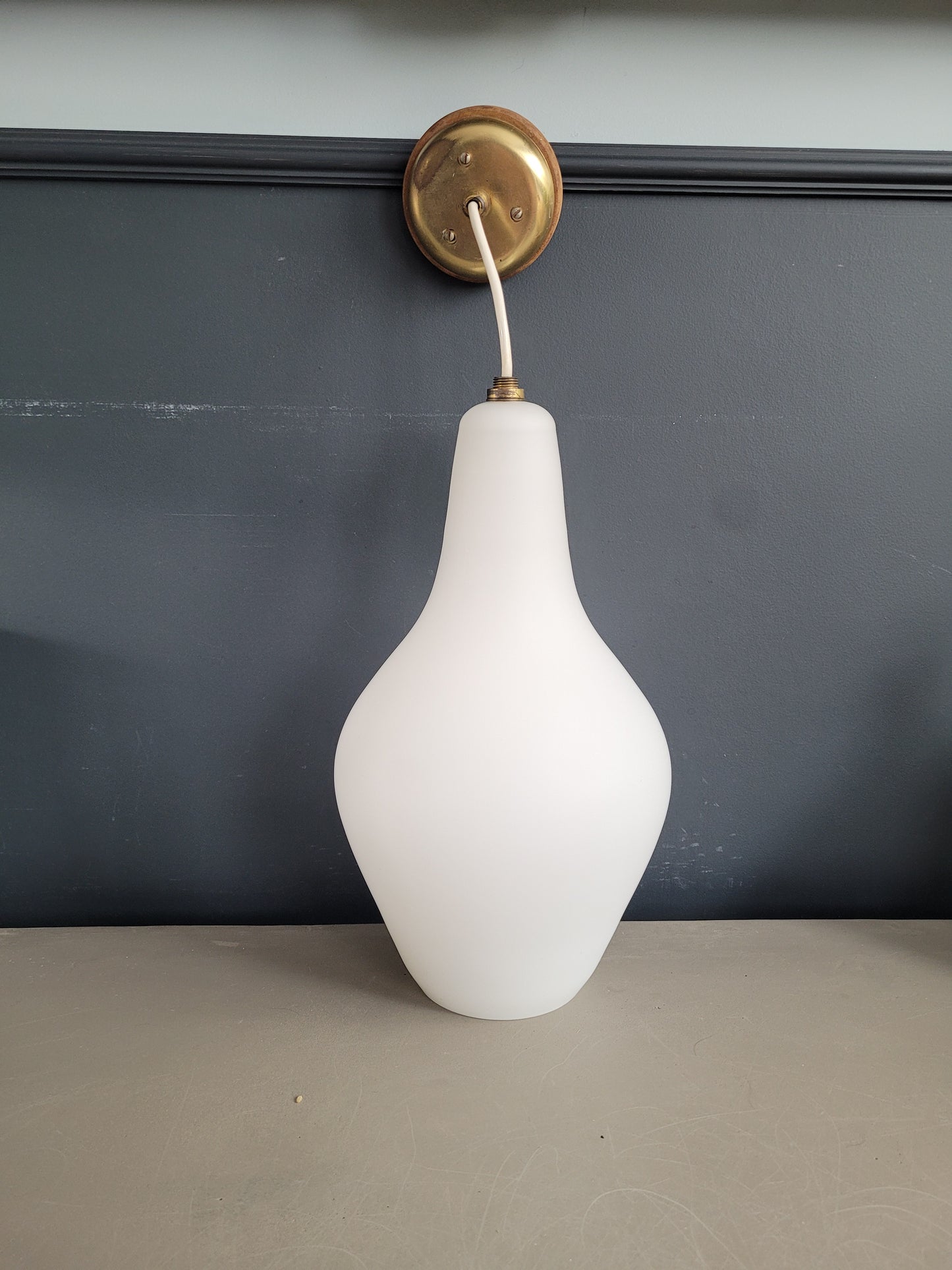Suspension opaline poire vintage- Ref 457
