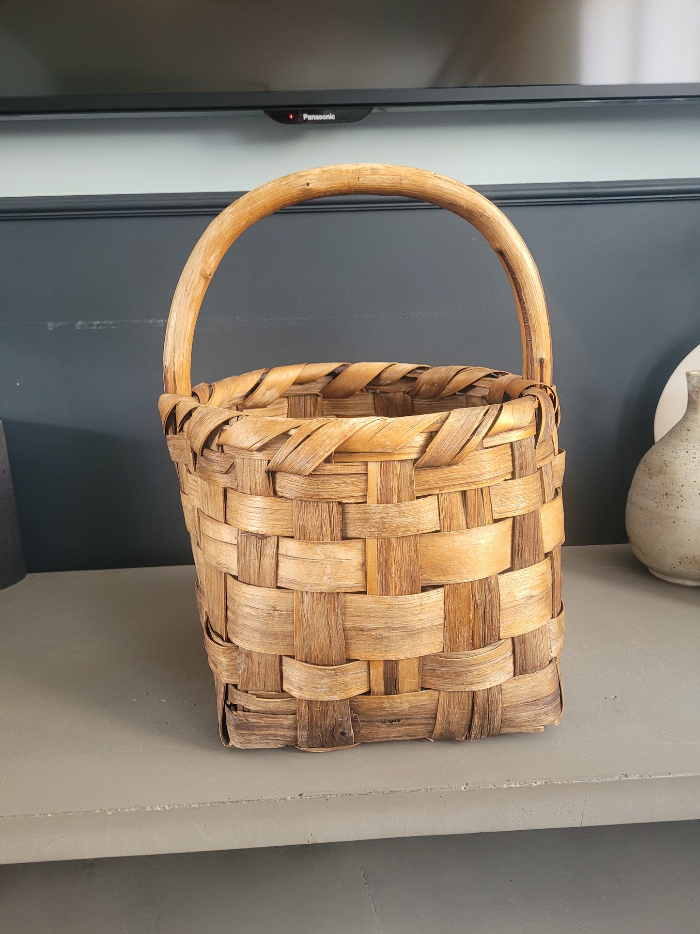 Panier en bois courbé et lamelles de bois - Ref 462