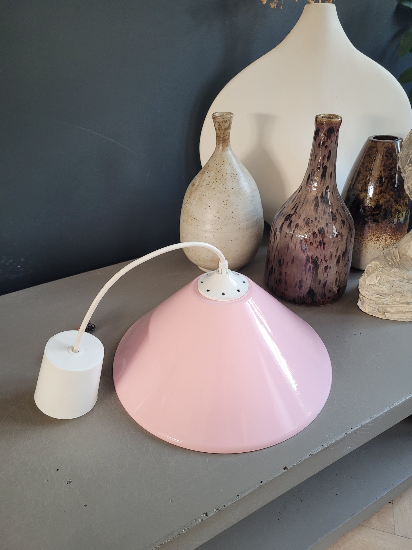 Suspension conique en métal rose - Ref 705