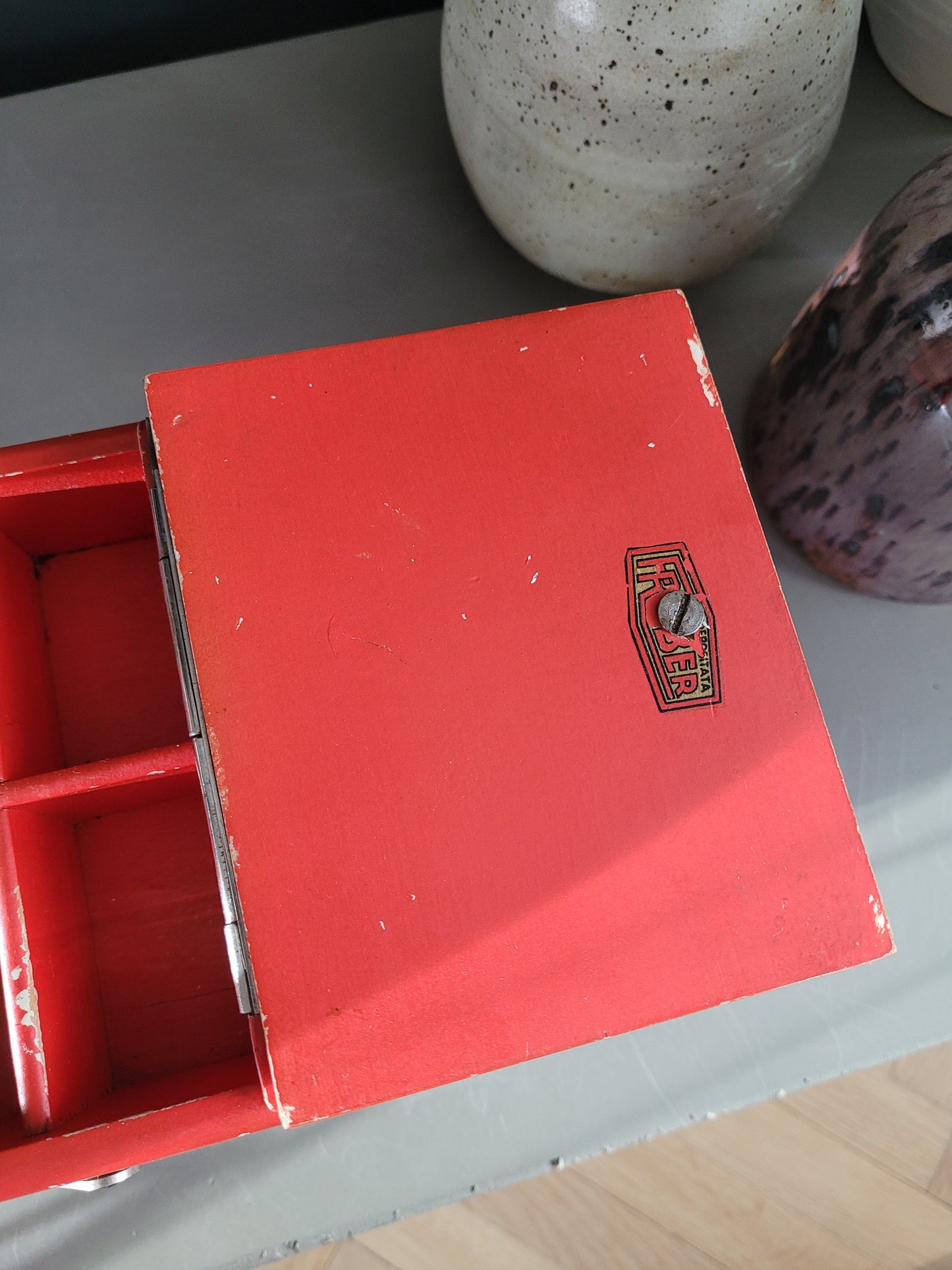 Travailleuse vintage en bois peint - Boîte à couture - Ref 495
