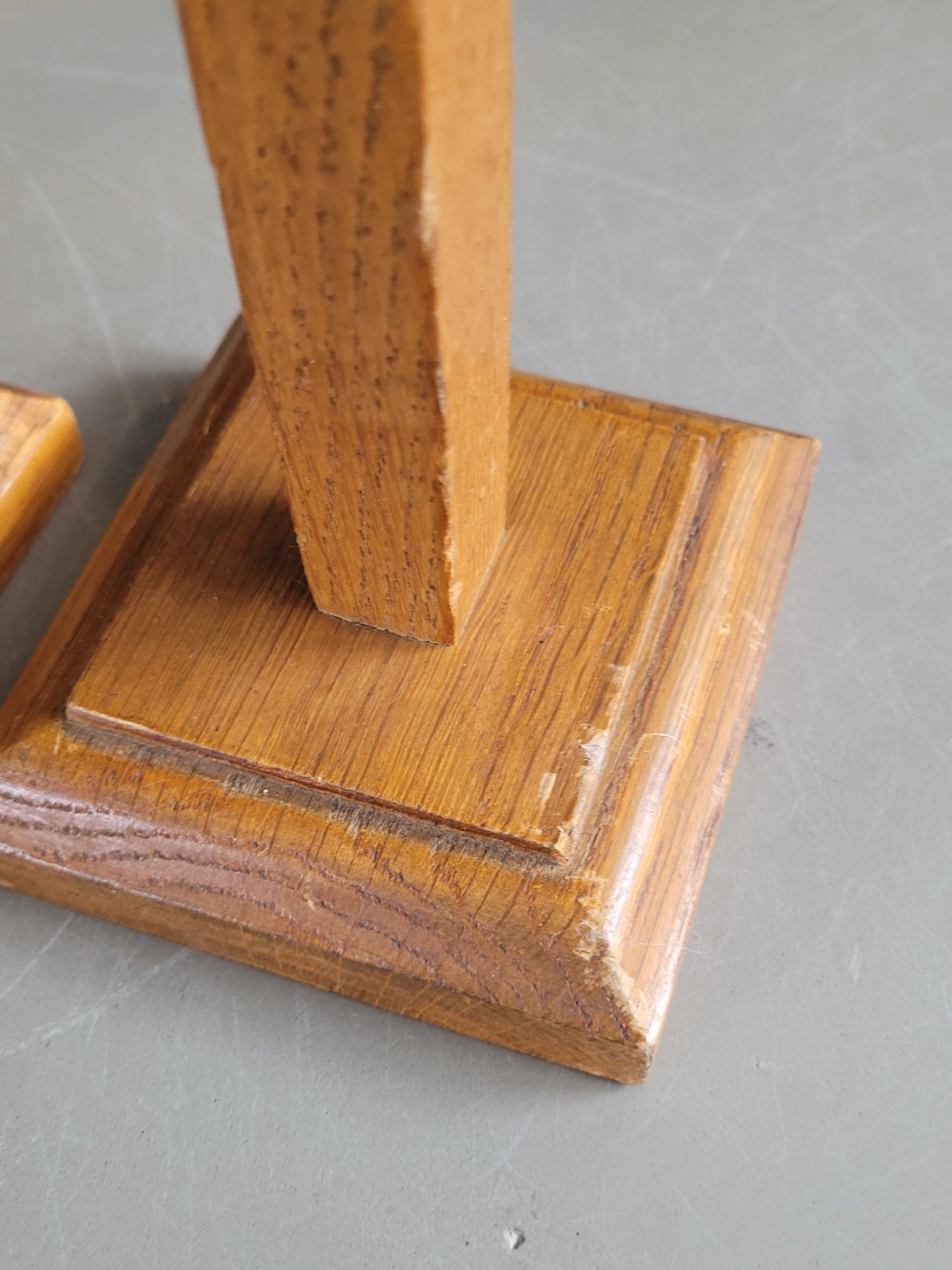 Paire de porte-chapeaux en bois - Ref 988