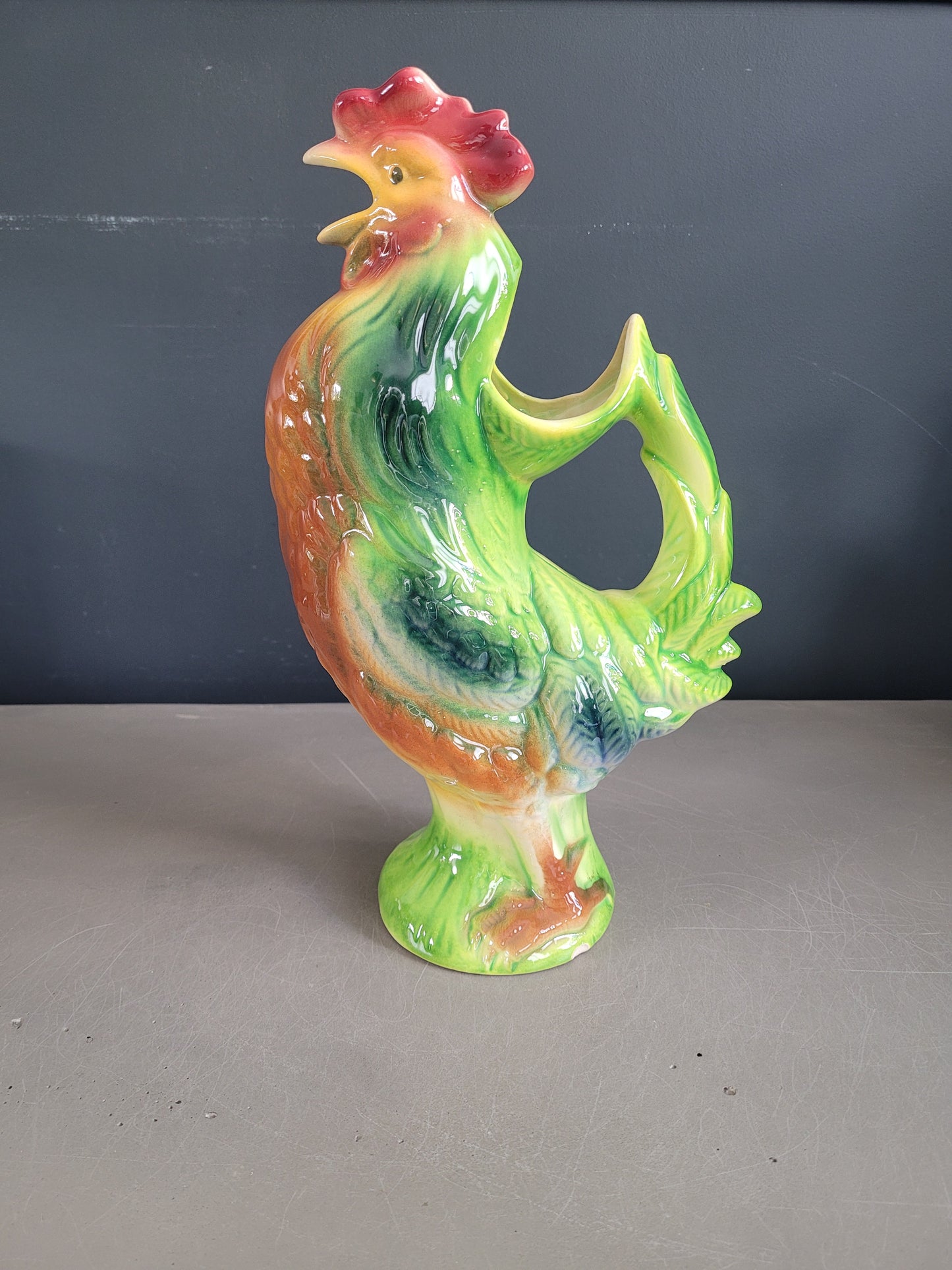 Carafe barbotine coq St Clément- Pichet Saint-Clement- Ref 521