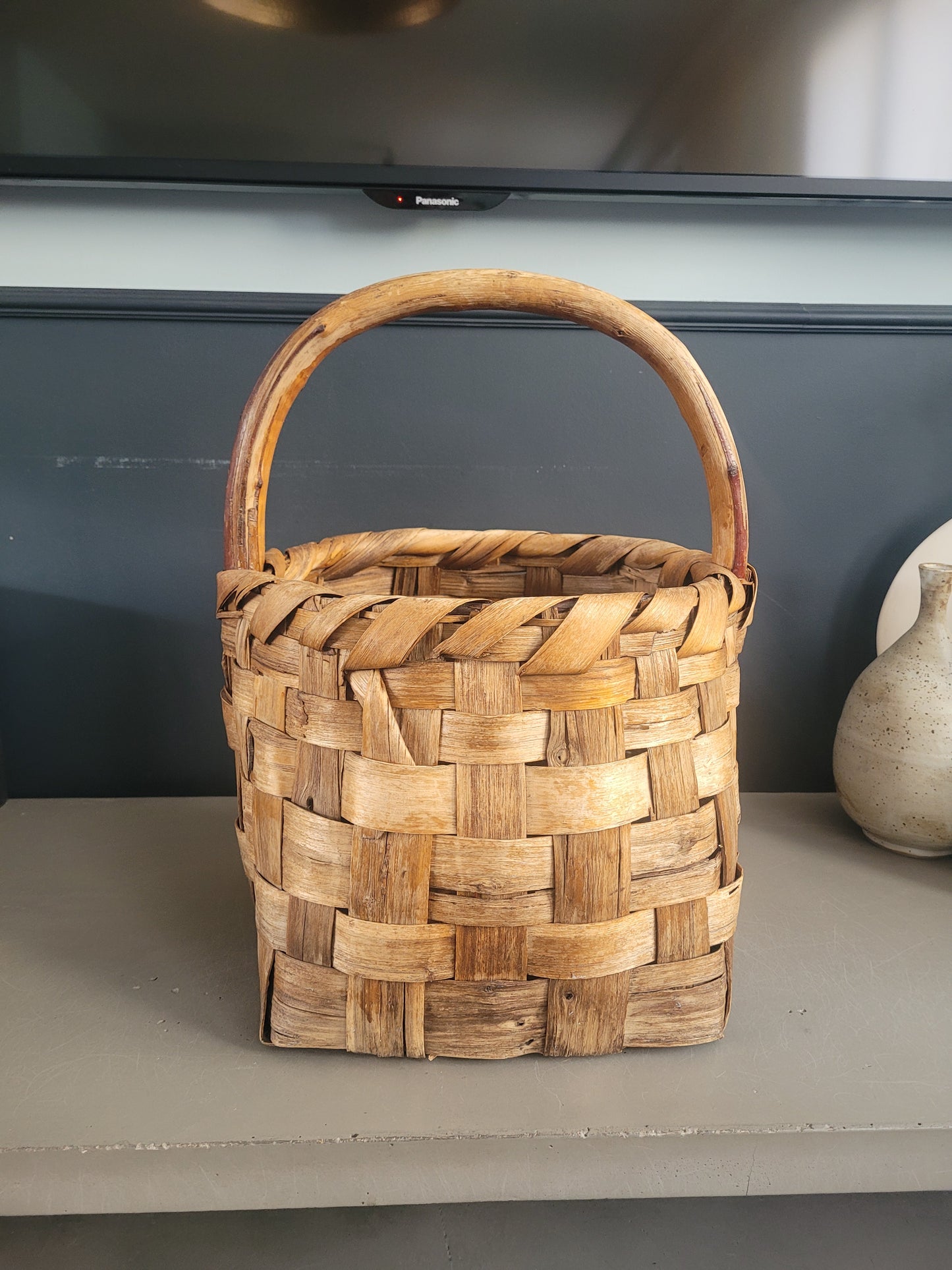 Panier en bois courbé et lamelles de bois - Ref 462