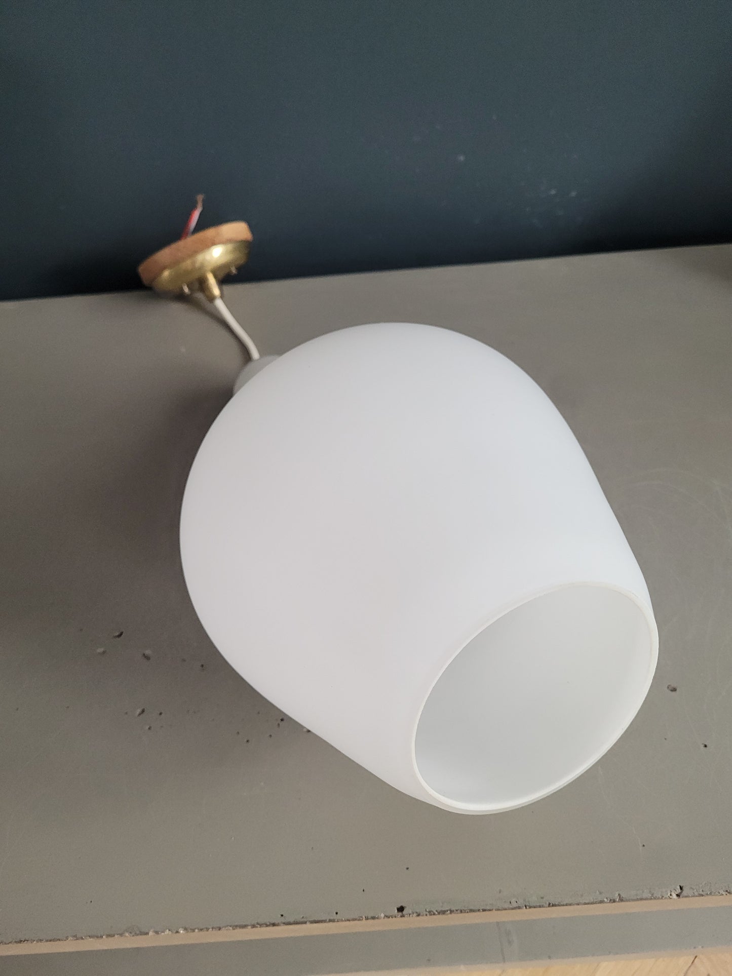 Suspension opaline poire vintage- Ref 457
