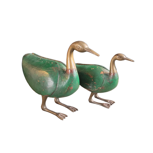 Paire d'oiseaux décoratifs en laiton et bois peint - Ref 635