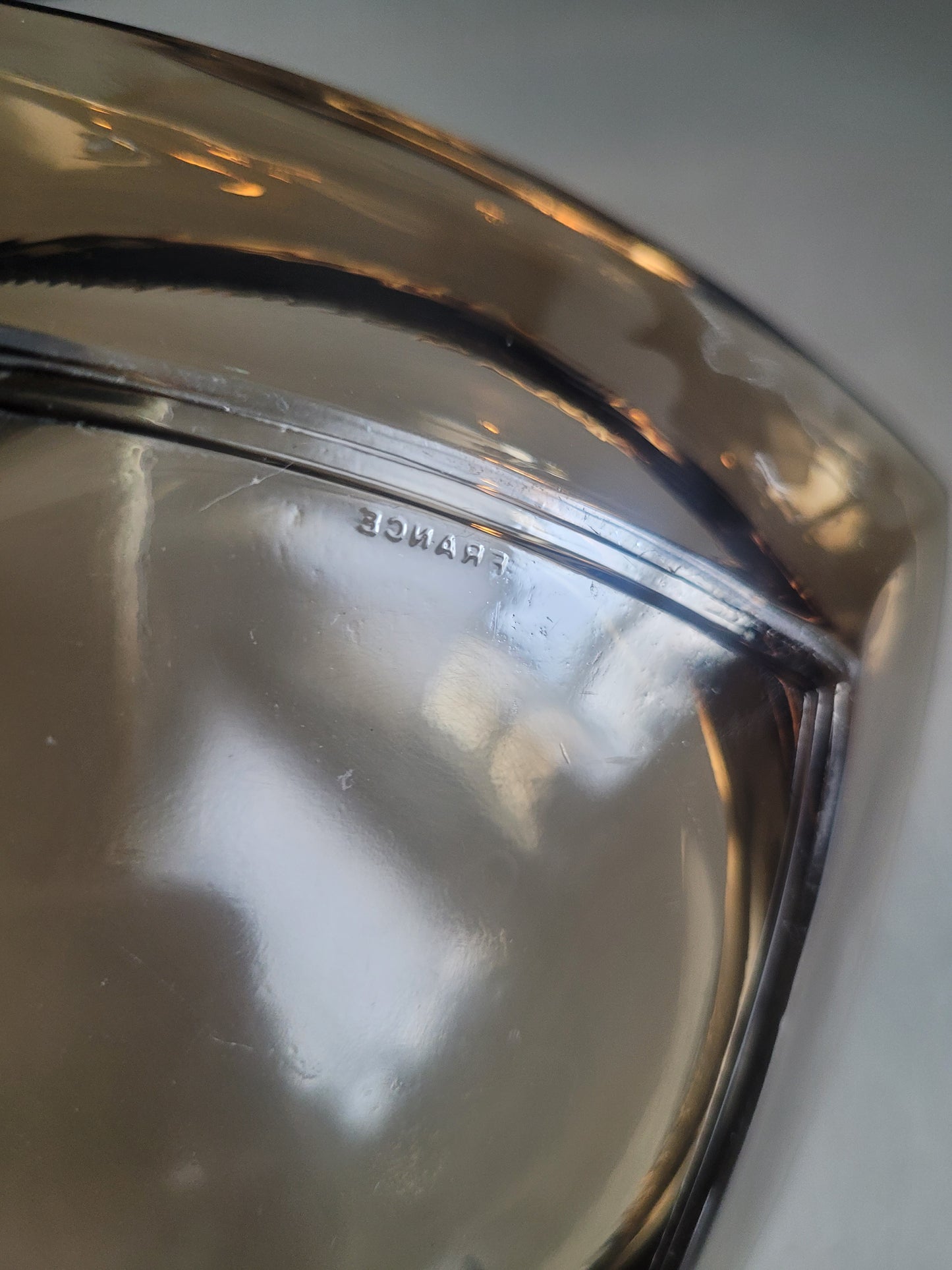 Cendrier vintage carré en verre fumé- Ref 322