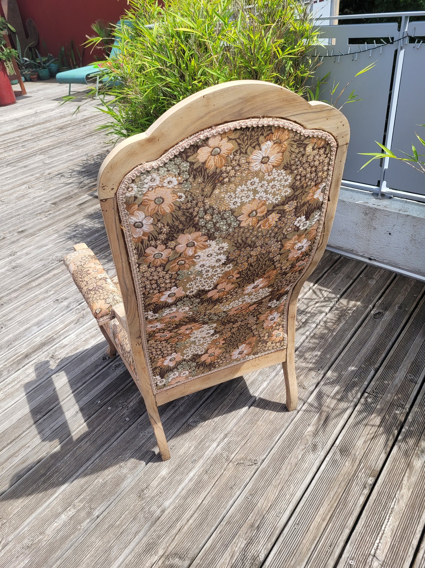 Fauteuil Voltaire ancien rénové- Ref 467