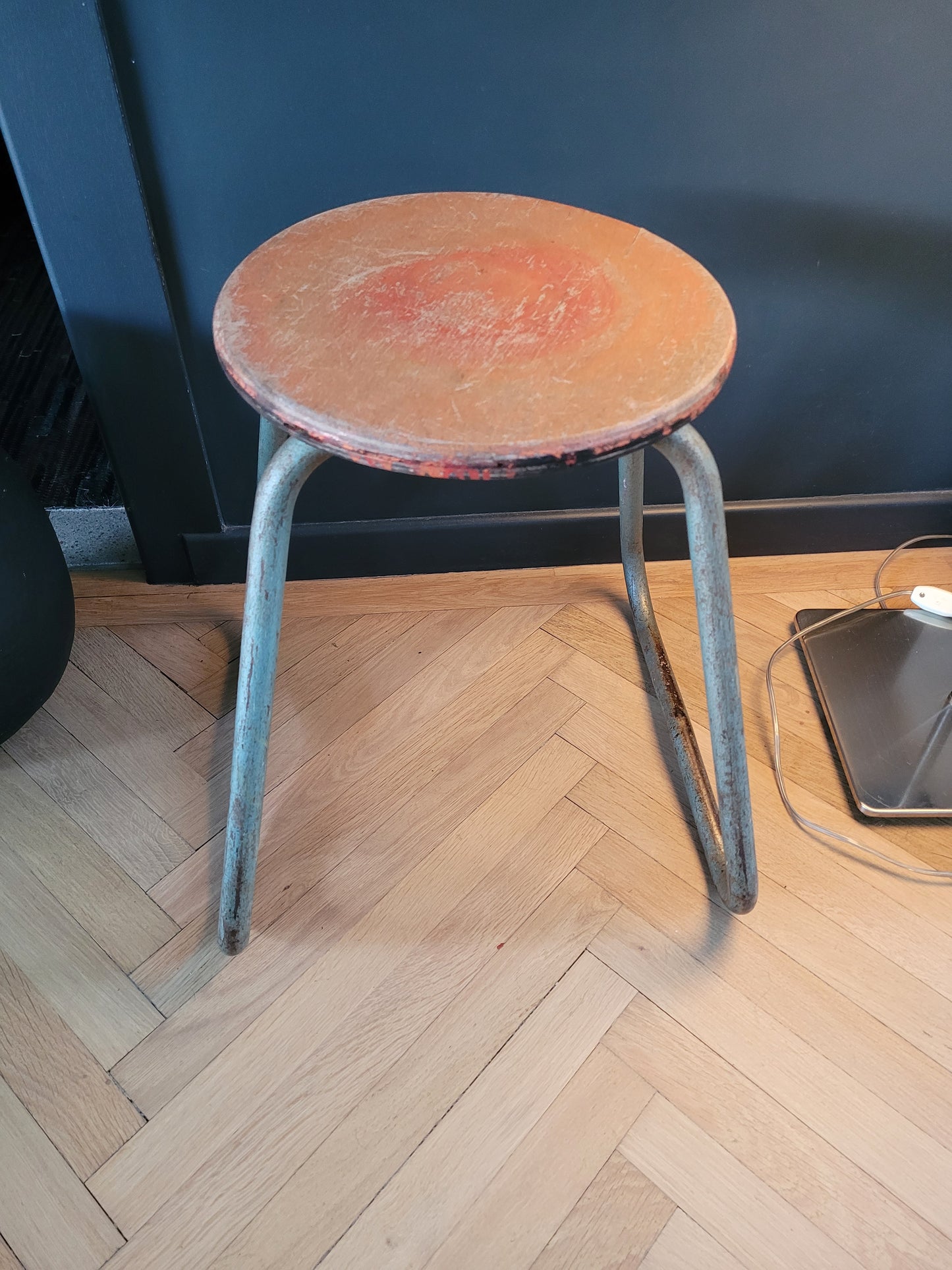 Tabouret d'atelier vintage - Ref 491