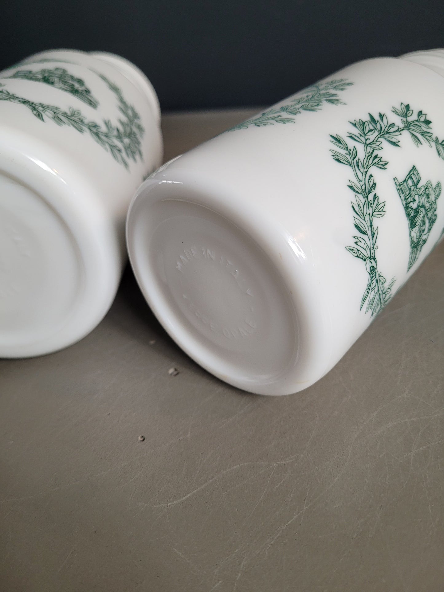 Lot de 2 pots d'apothicaire en verre opaline blanc - Herboristerie - Ref 231