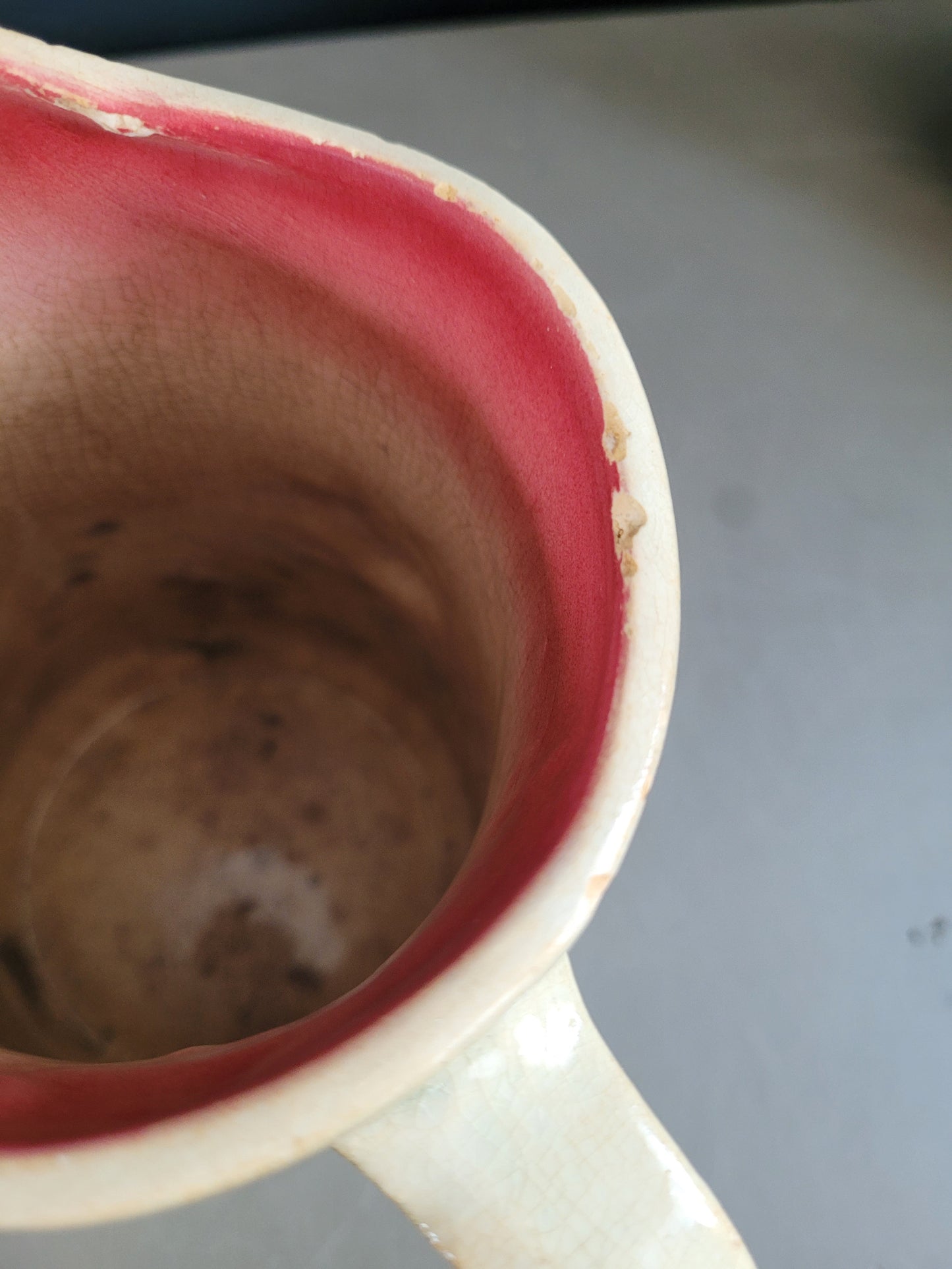 Paire de pichets barbotine décors tulipes - Ref 400