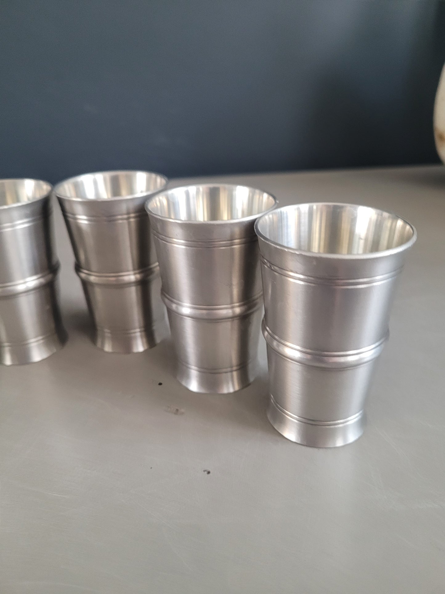 Lot de 6 gobelets Baehler en étain fin - Ref 504